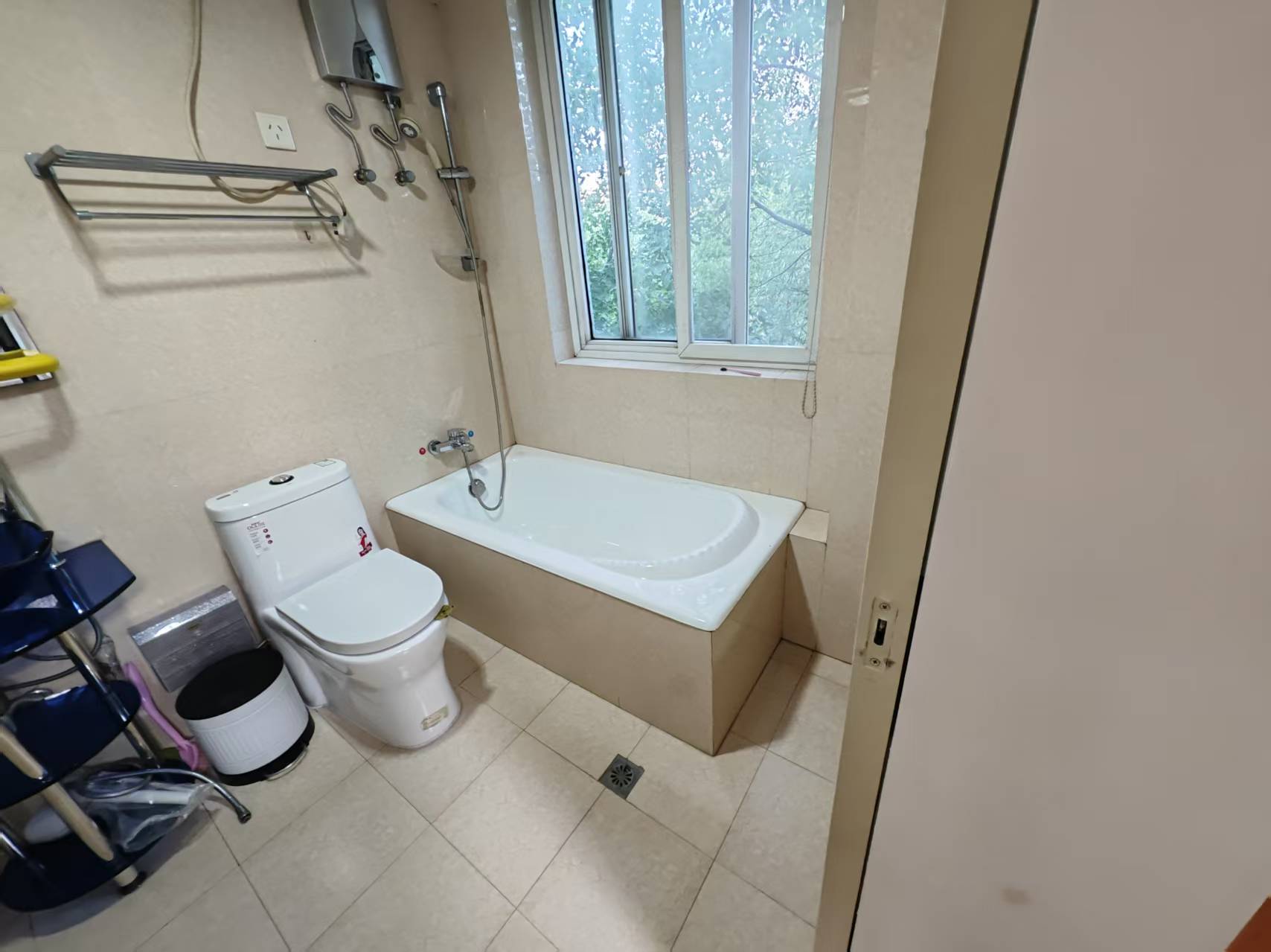 盛和永兴花苑 3室2厅2卫 146.80m&sup2;
