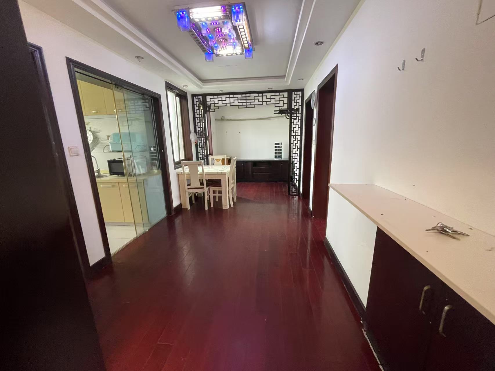 郭里园 2室1厅1卫 73m&sup2;
