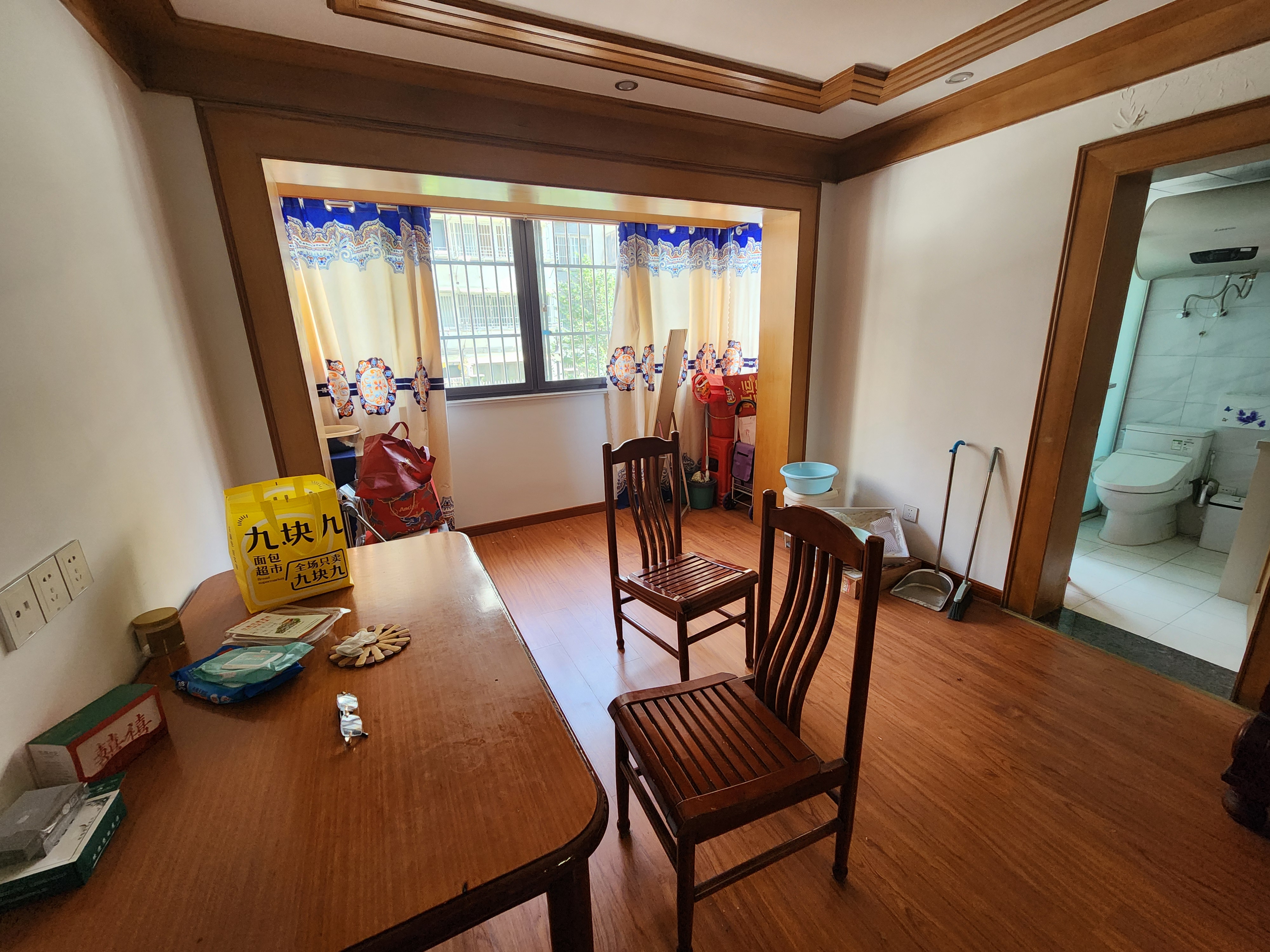 学田南苑 3室2厅1卫 125m²