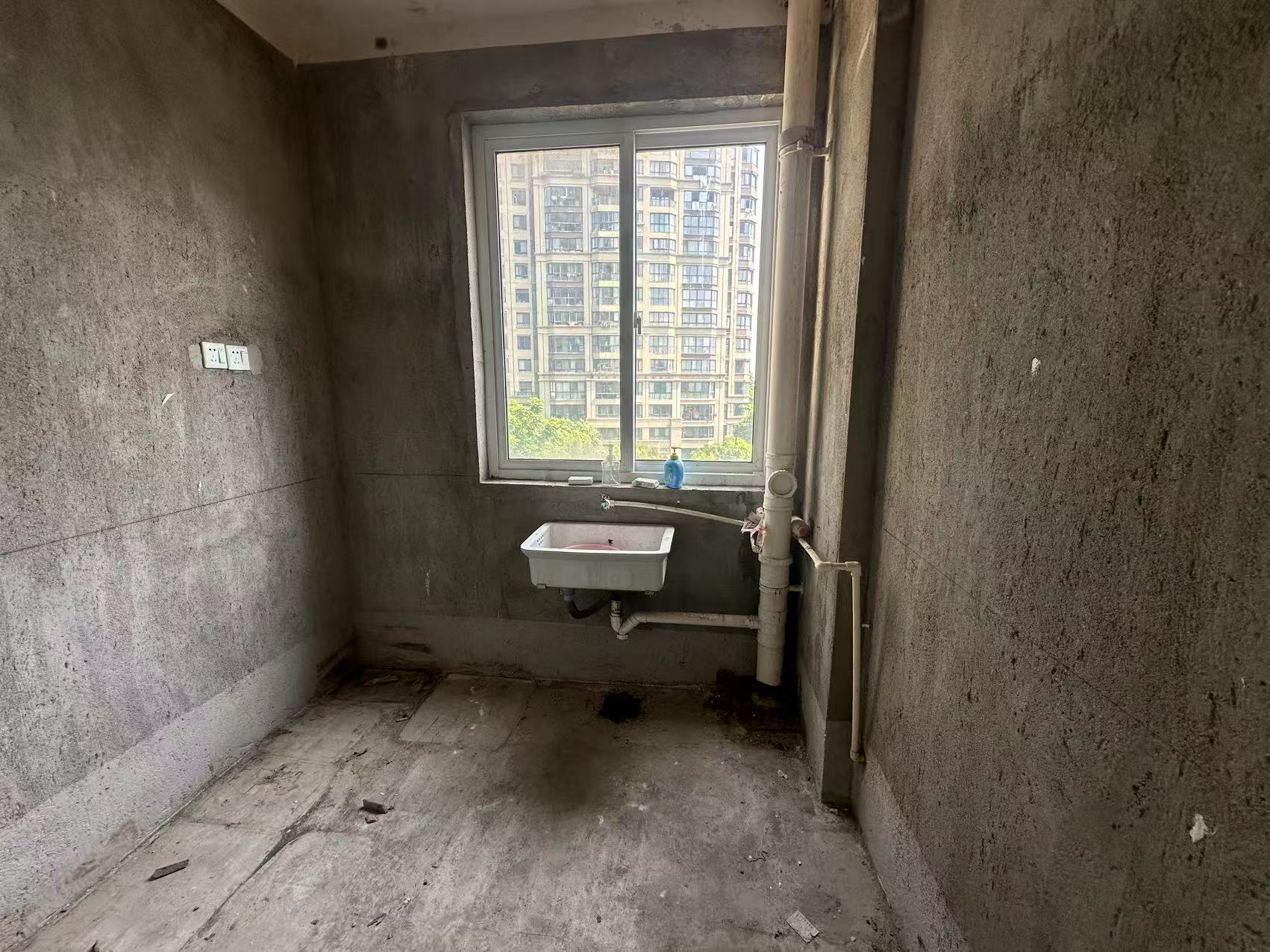 南通绿地新都会 3室2厅2卫 138.08m&sup2;