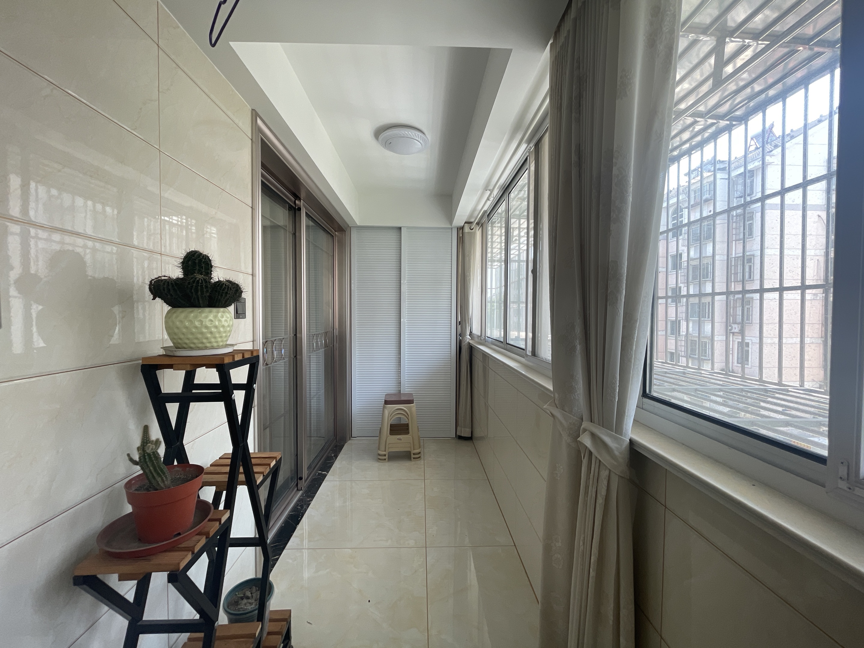 越江新村 3室2厅1卫 126.5m&sup2;