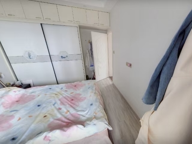 天香苑 3室2厅1卫 108m&sup2;