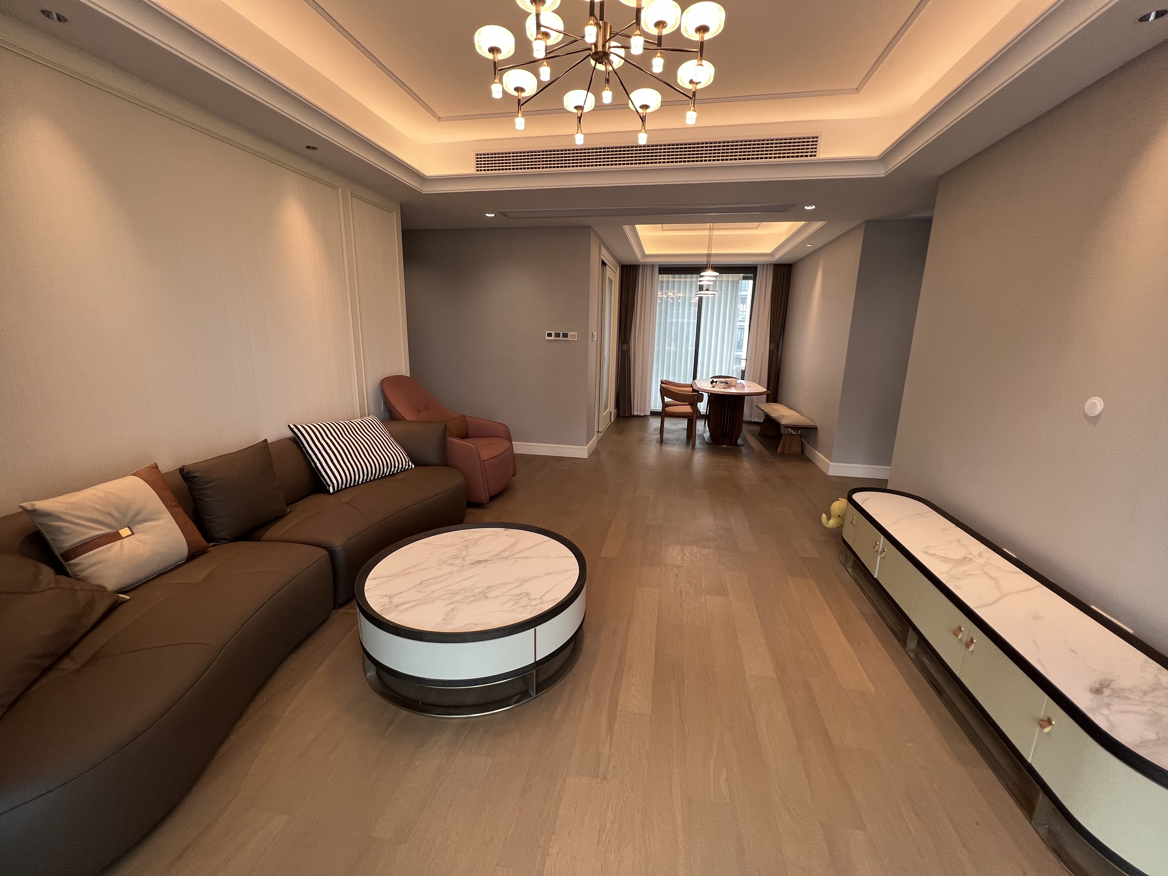 绿城桂语江南 4室2厅2卫 143.00m&sup2;