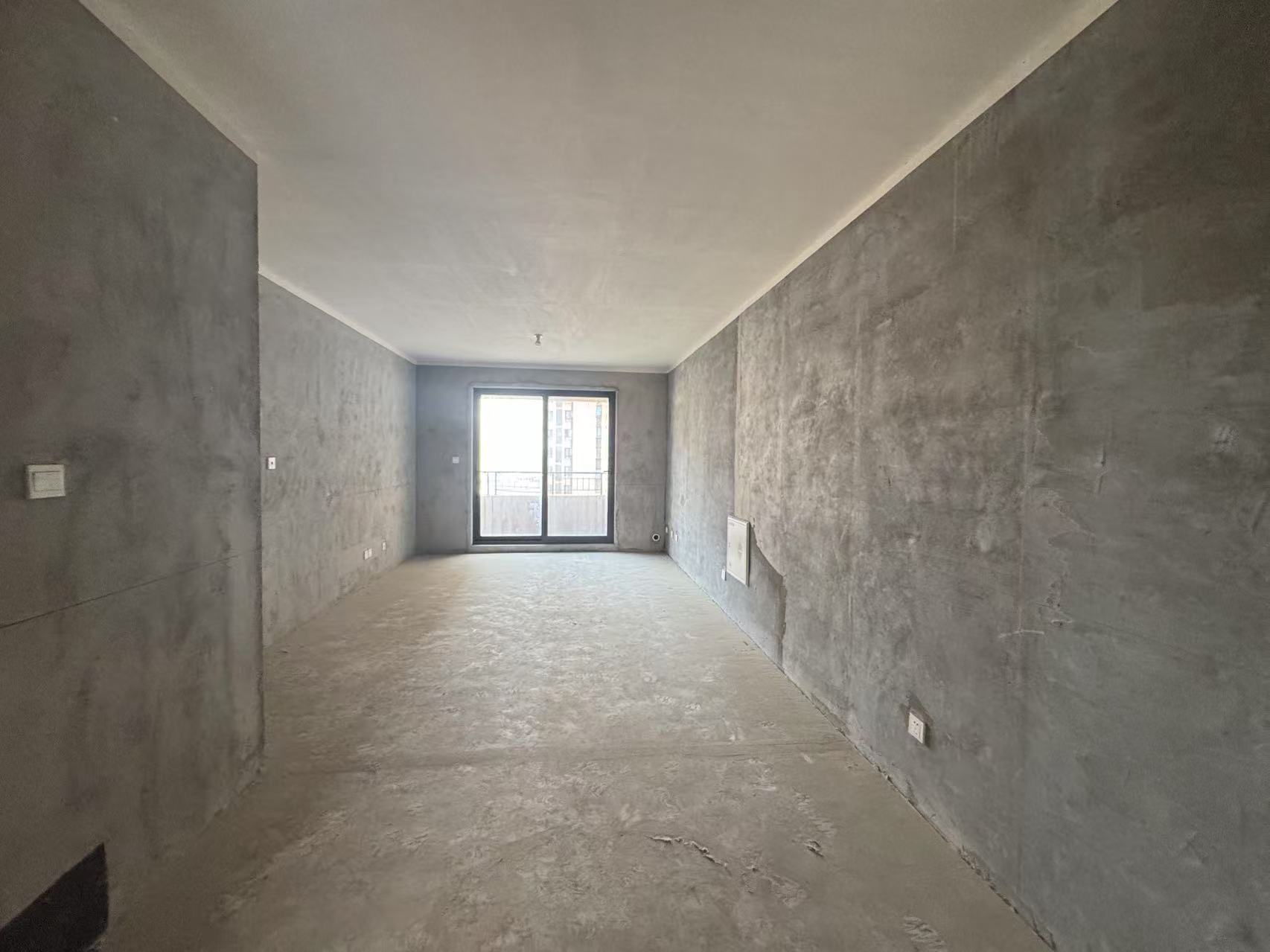 保利香槟国际 3室2厅2卫 117.00m²