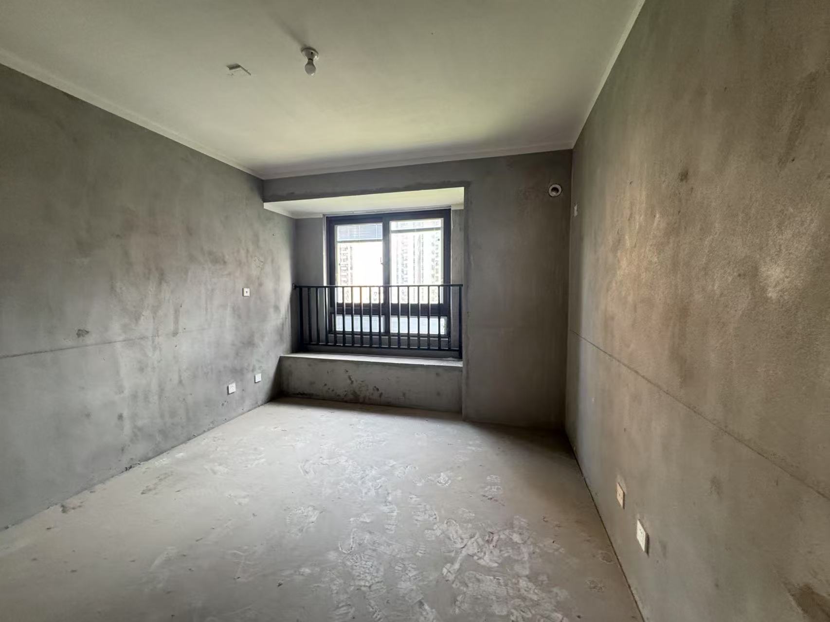 保利香槟国际 4室2厅3卫 161.03m&sup2;