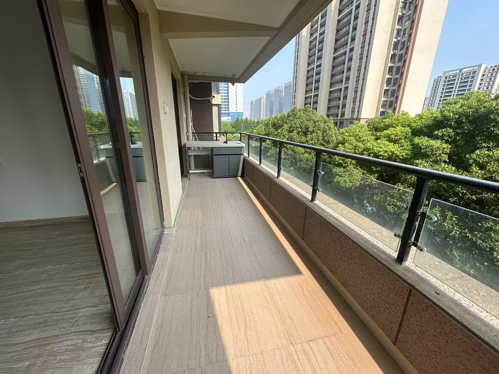 碧桂园时代悦城 4室2厅2卫 141m&sup2;