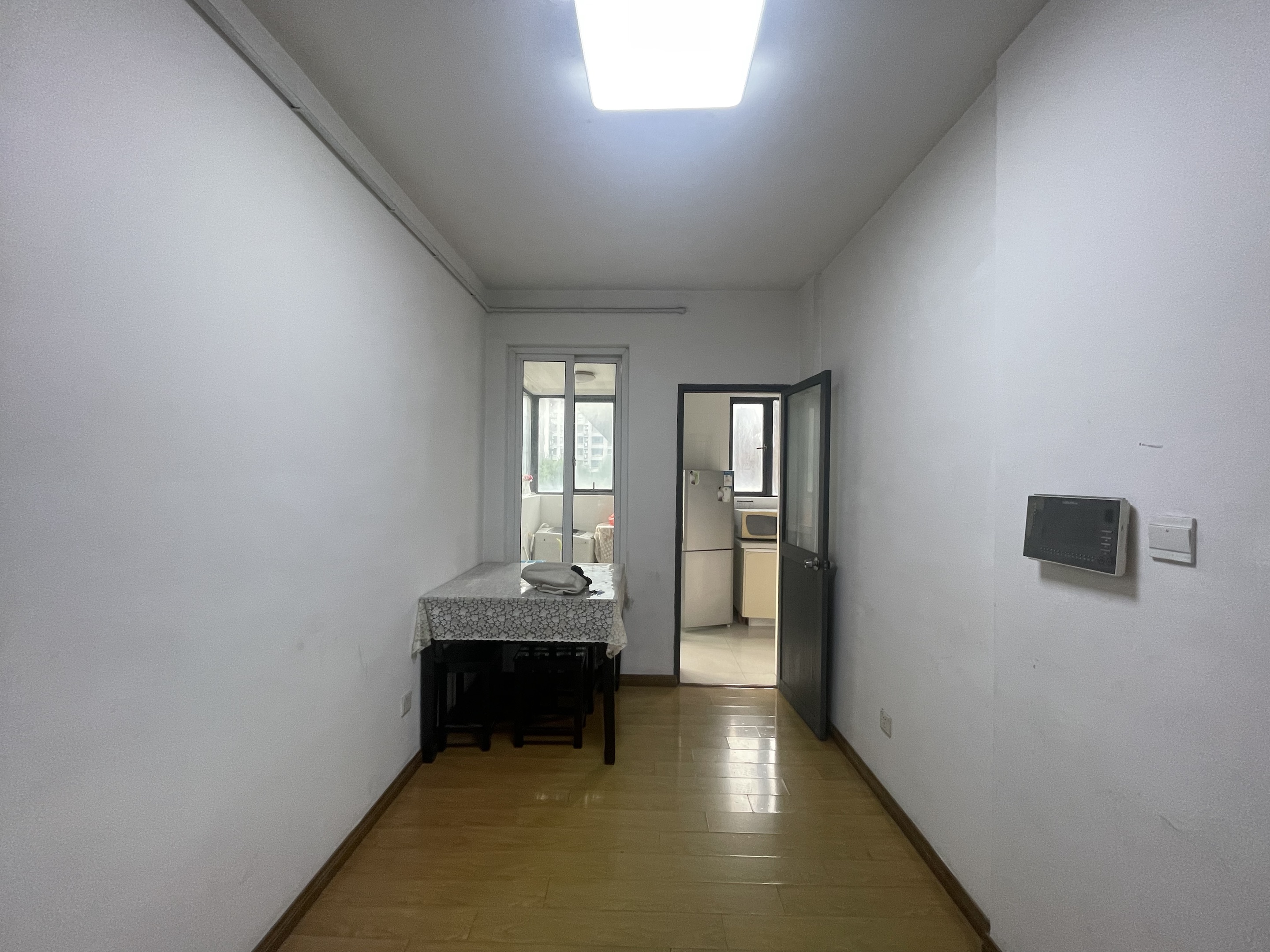 中港城 3室2厅1卫 89m²