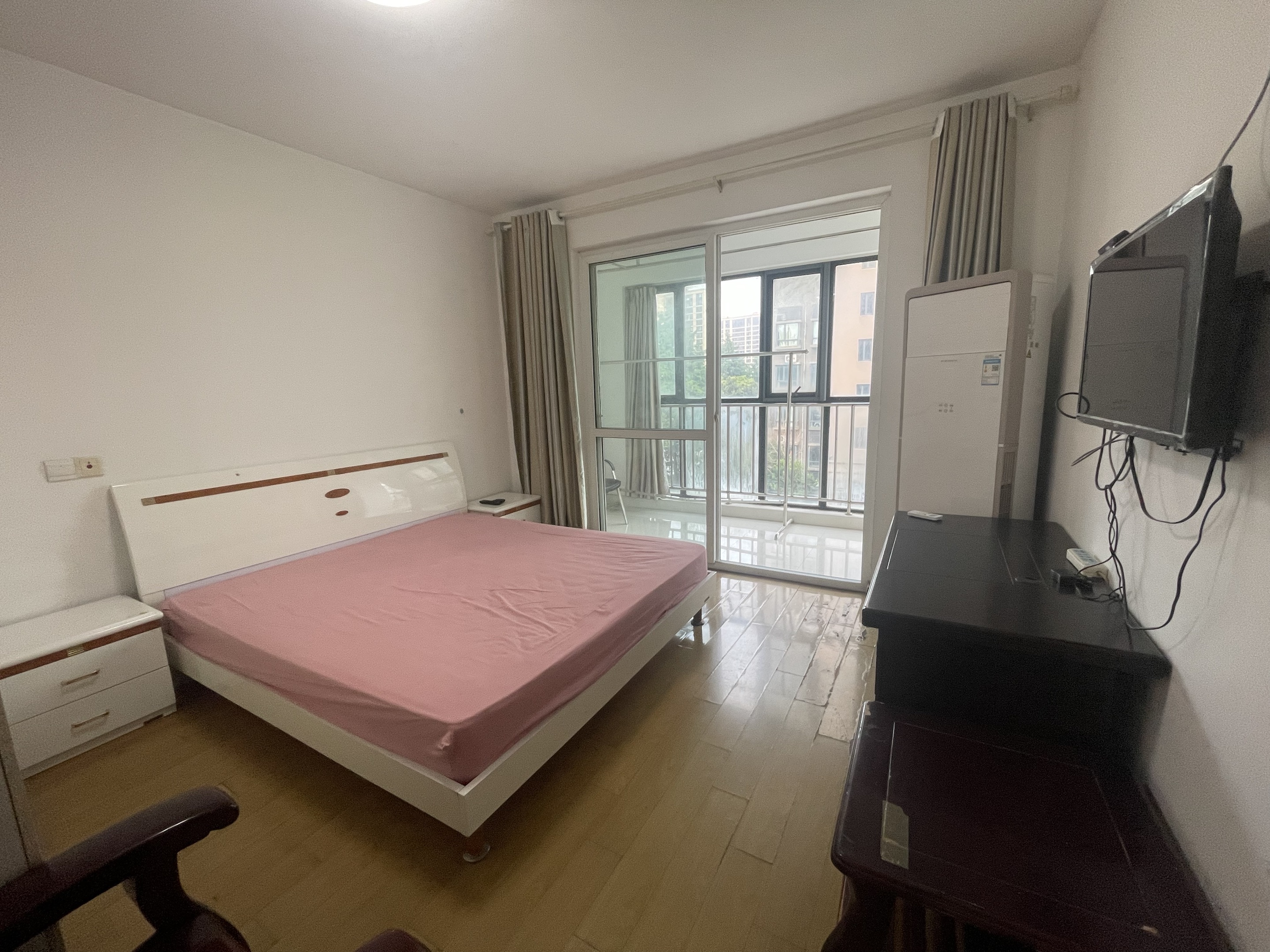 中港城 3室2厅1卫 89m&sup2;