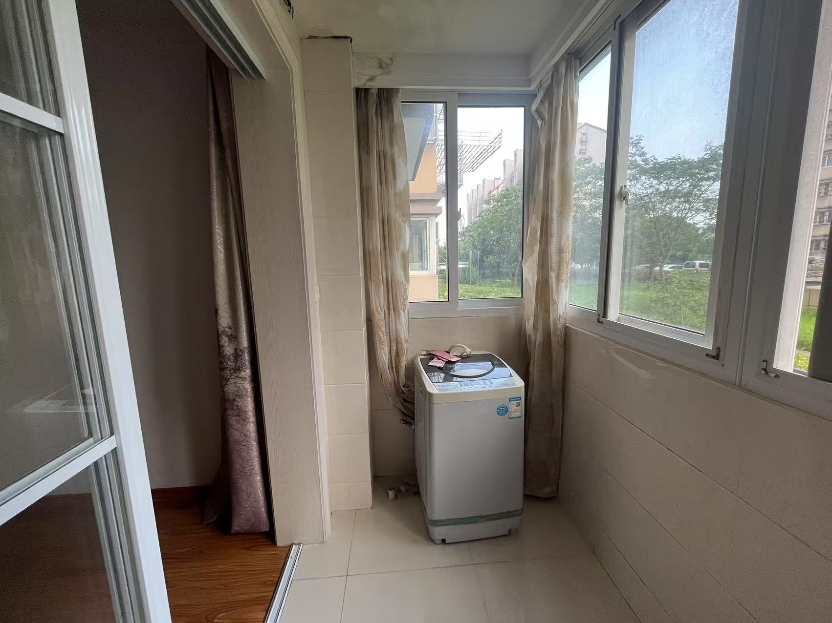 天香苑 2室1厅1卫 78m&sup2;