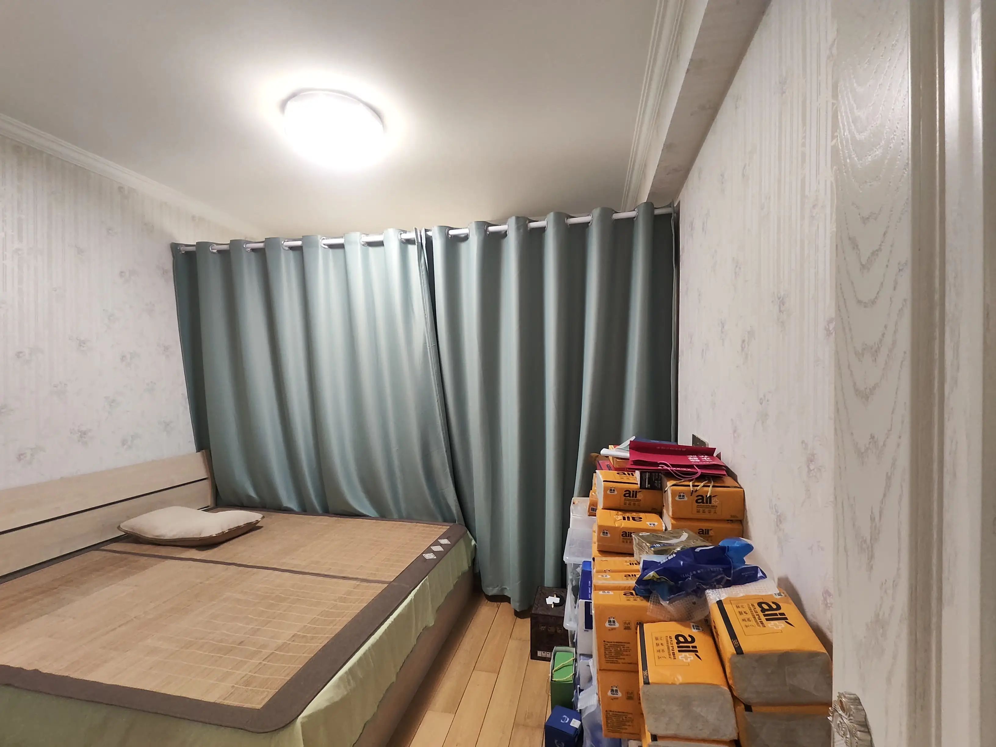 万和华府 3室2厅2卫 143.00m&sup2;