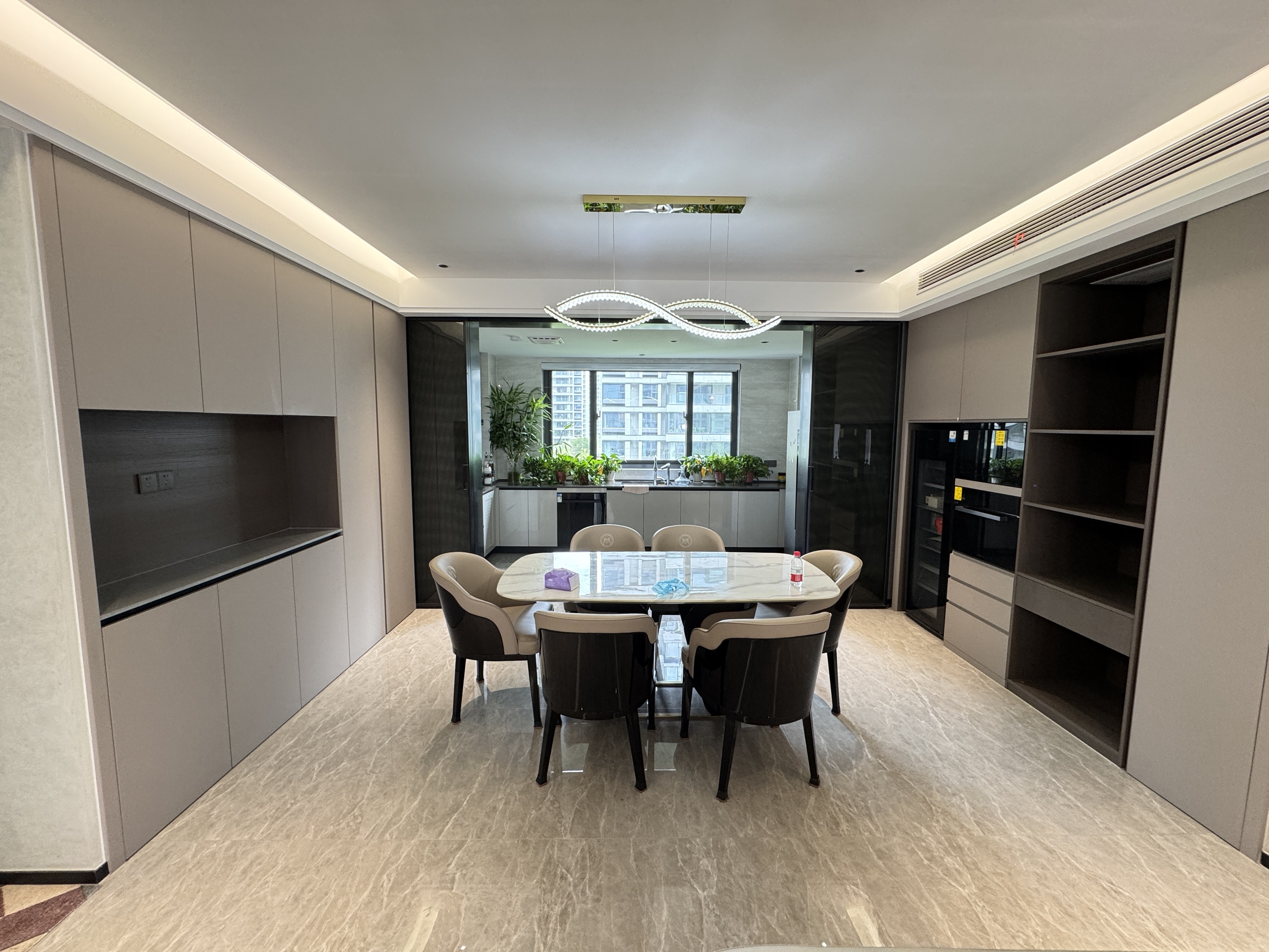 万科方圆 4室2厅2卫 180m&sup2;
