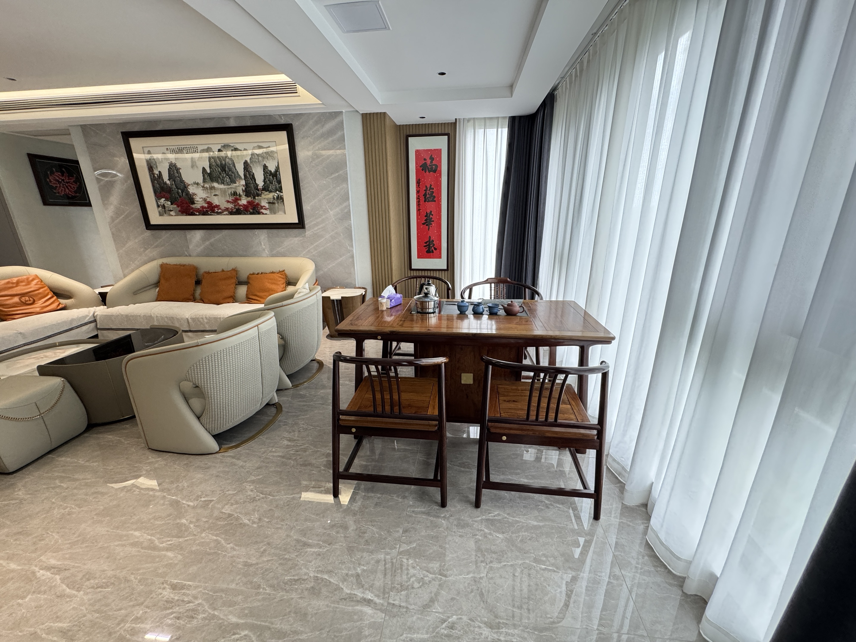 万科方圆 4室2厅2卫 180m&sup2;