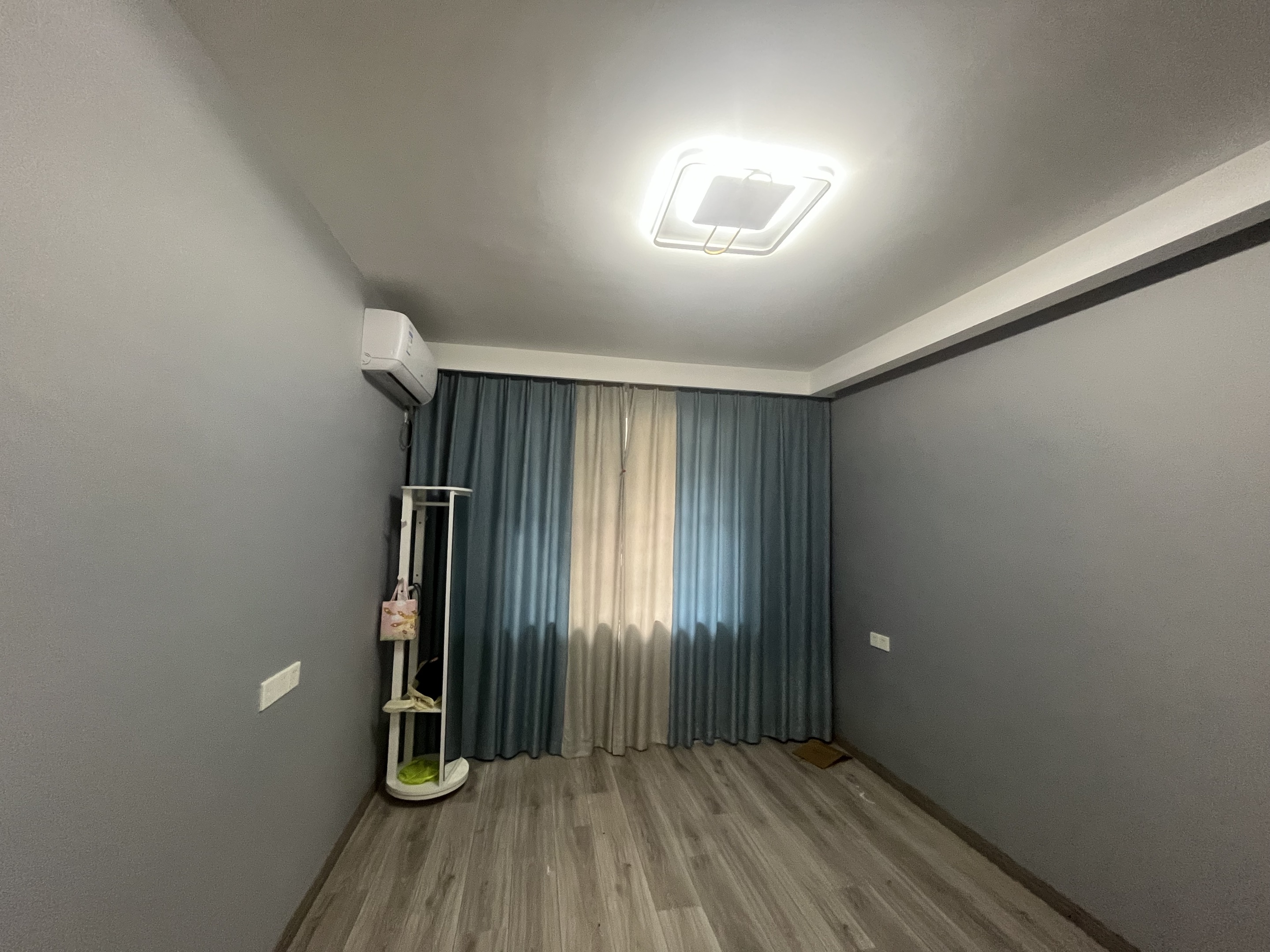 学士府 2室2厅1卫 88m&sup2;