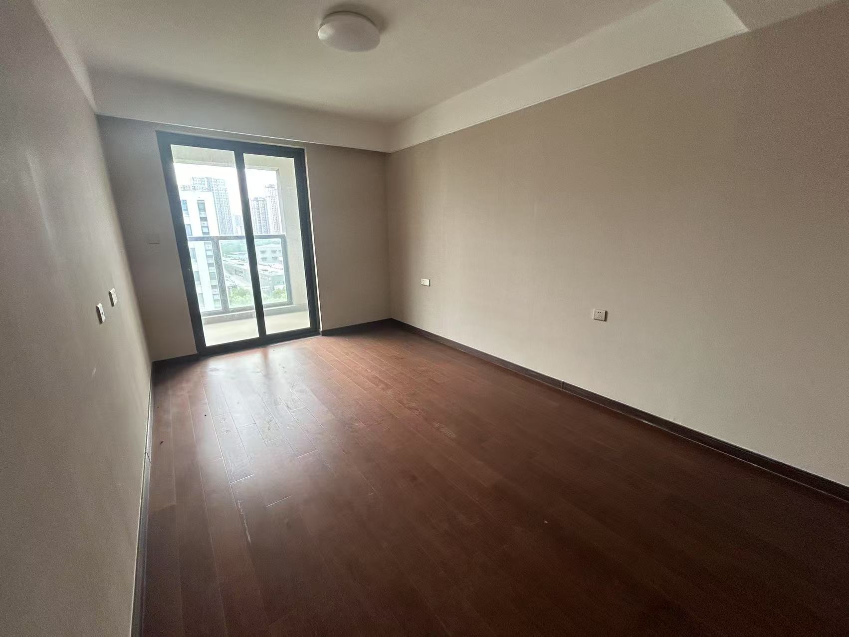 中海翠湖溪岸 4室2厅3卫 178m&sup2;