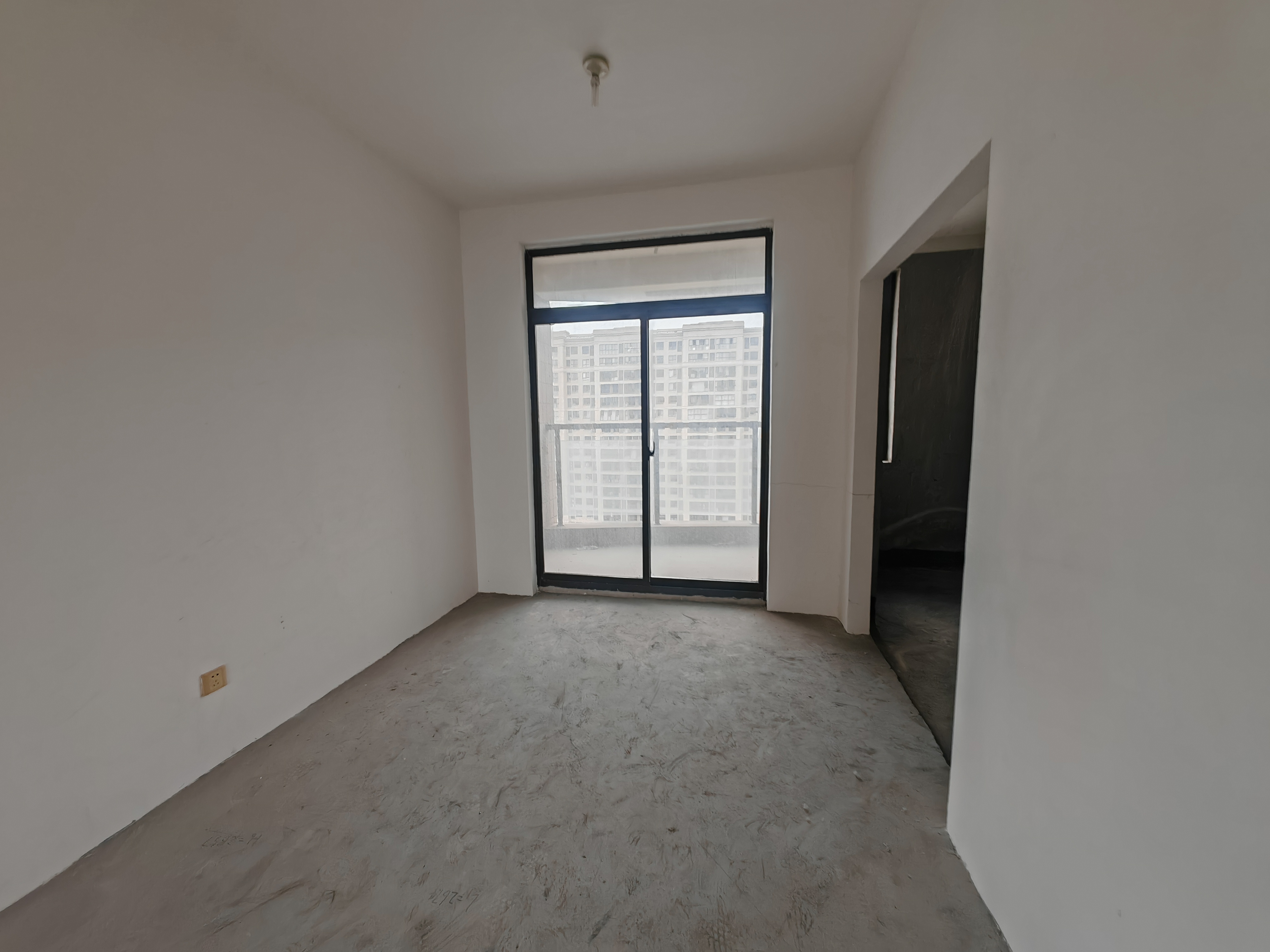 银河湾 4室2厅2卫 159m²