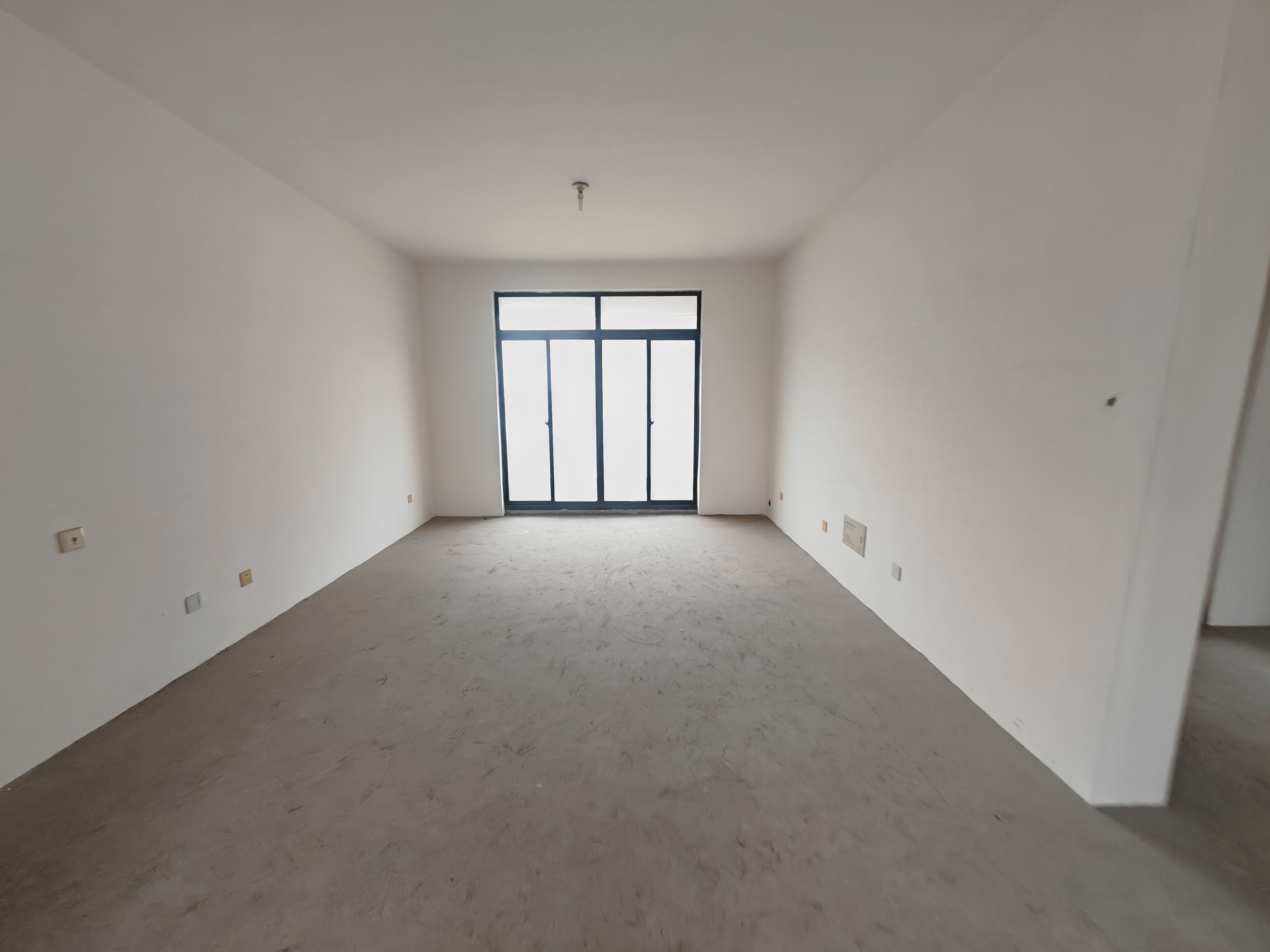 银河湾 4室2厅2卫 159m&sup2;