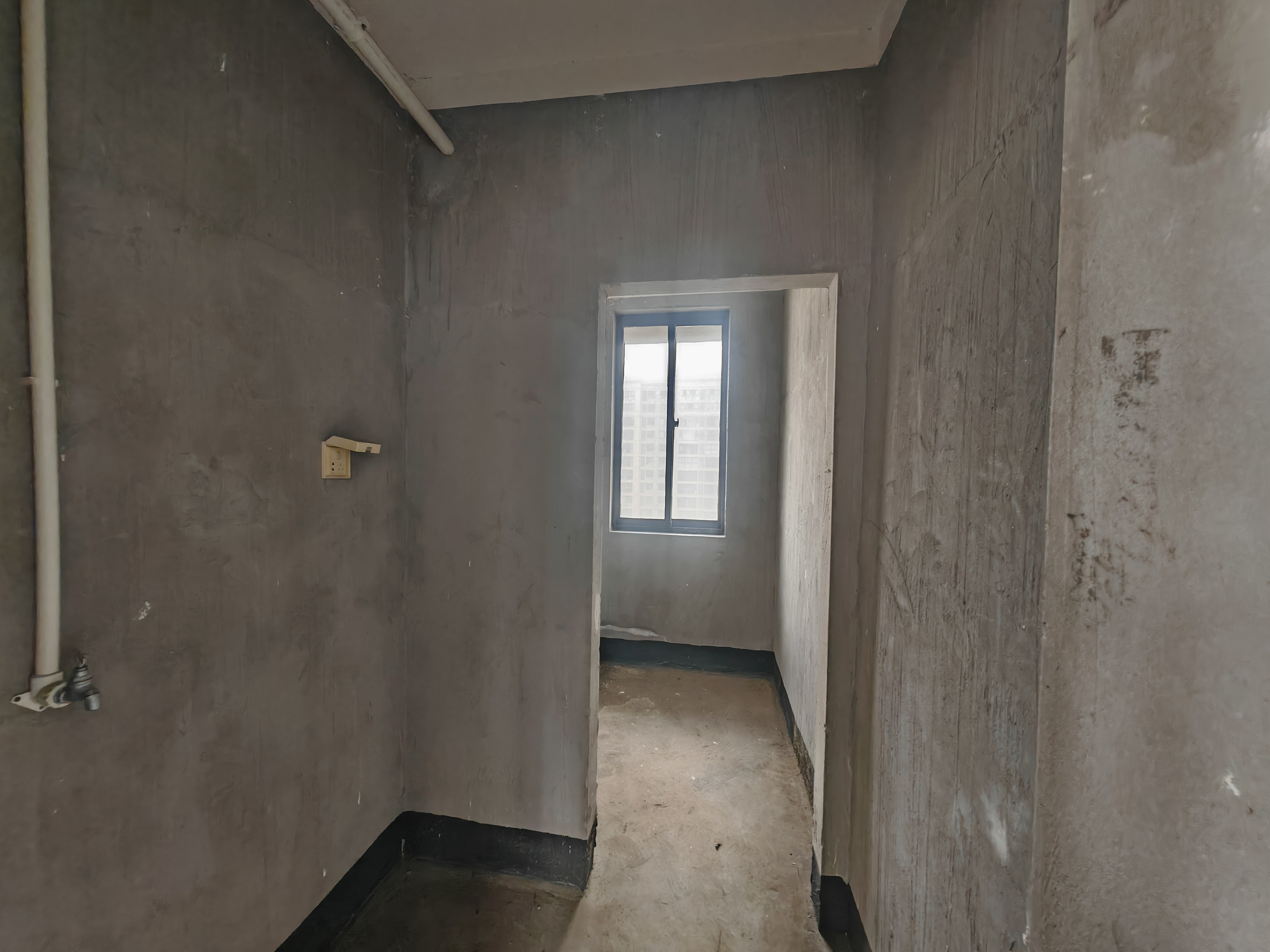 银河湾 4室2厅2卫 159m&sup2;