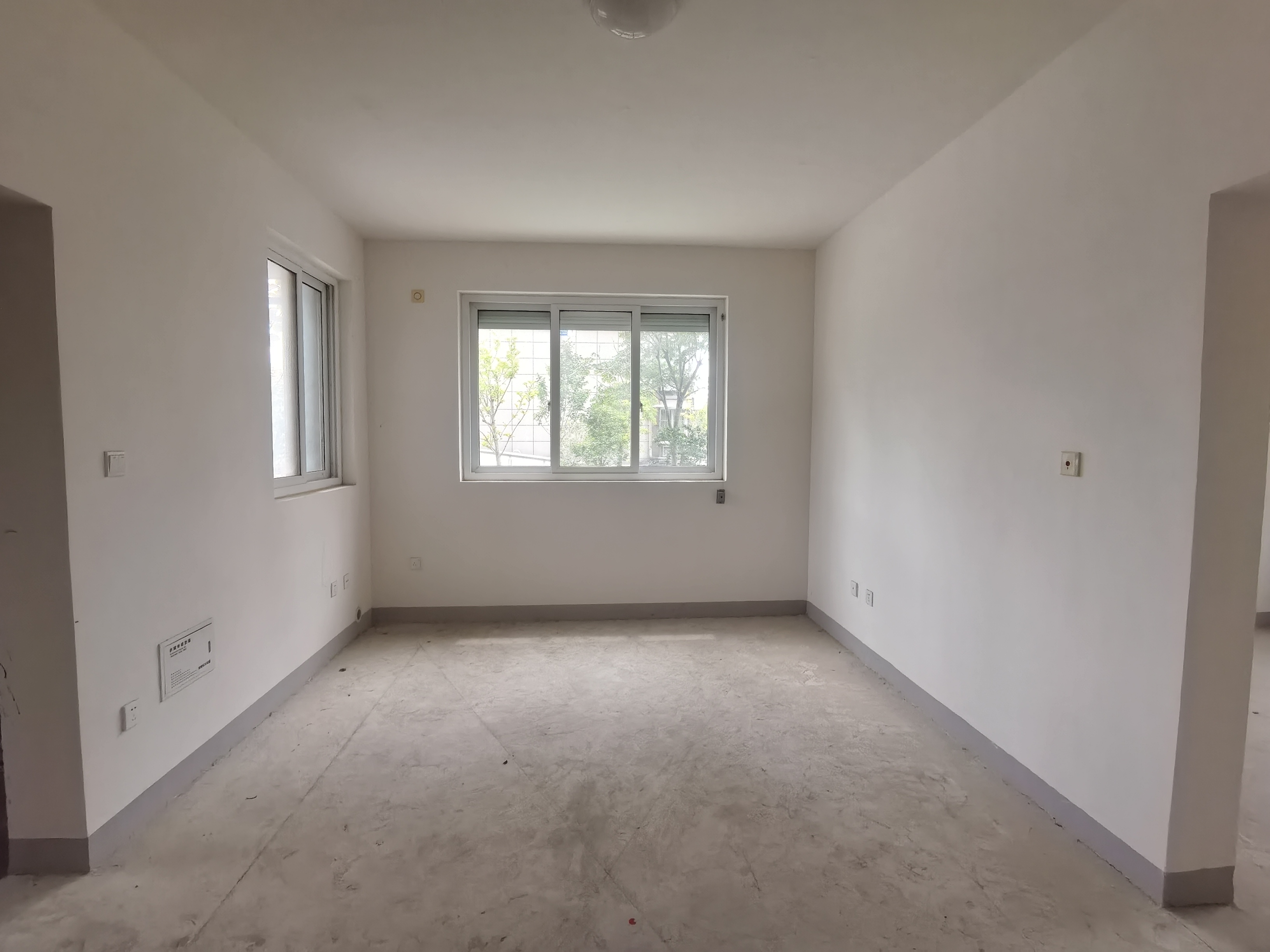 金韵华庭 2室2厅1卫 93m&sup2;