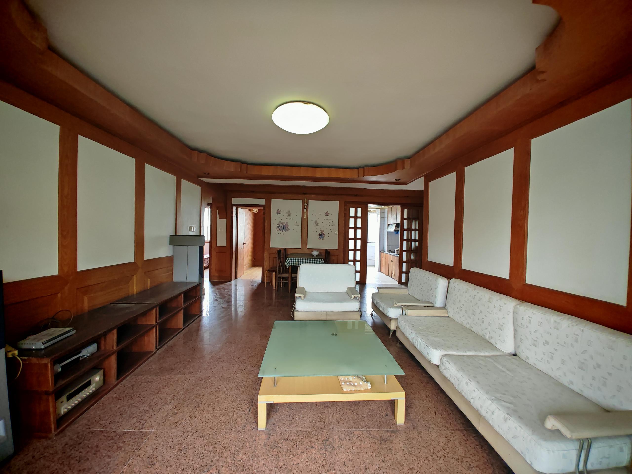 银花苑 3室1厅1卫 103m&sup2;