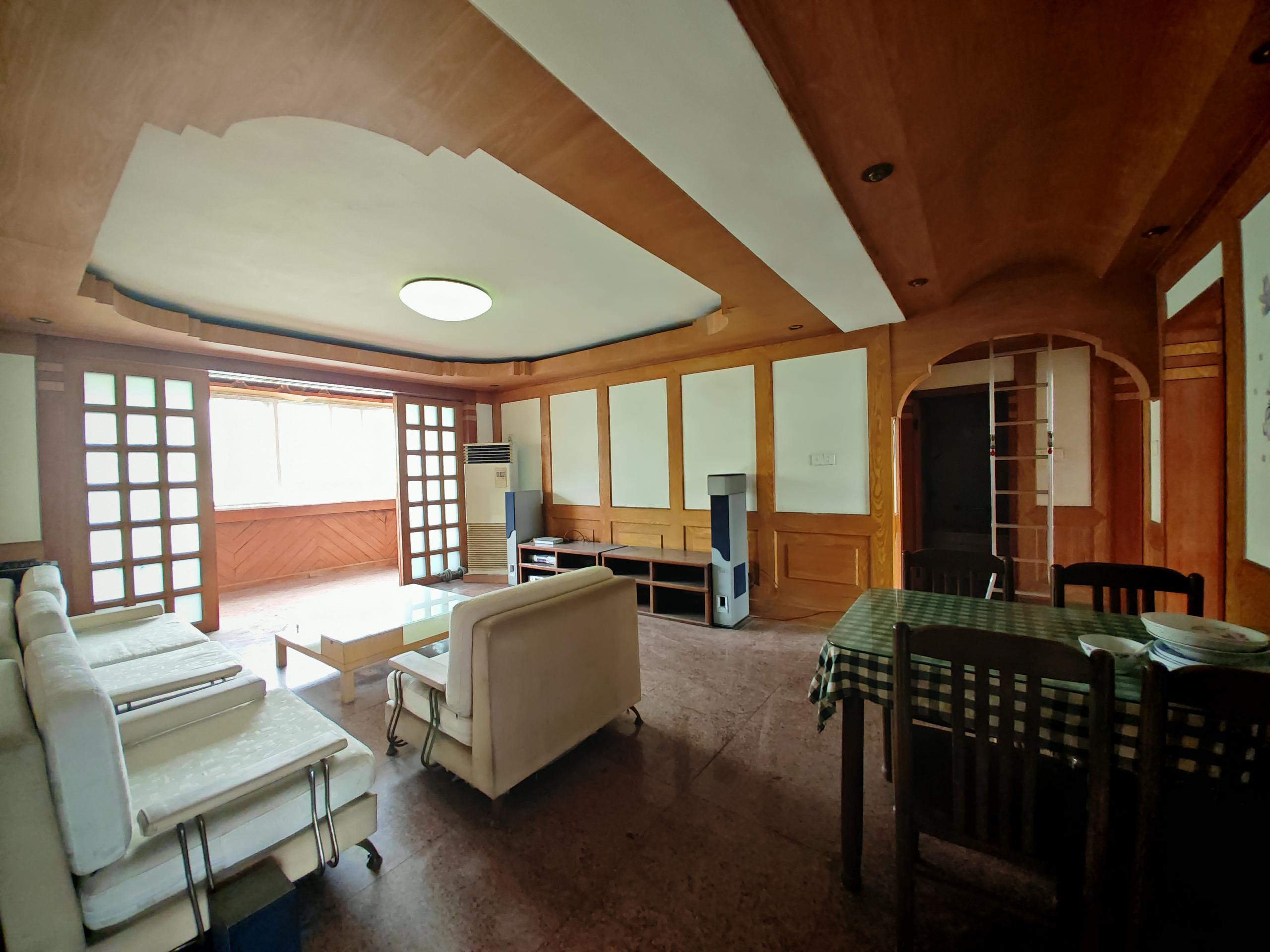 银花苑 3室1厅1卫 103m&sup2;