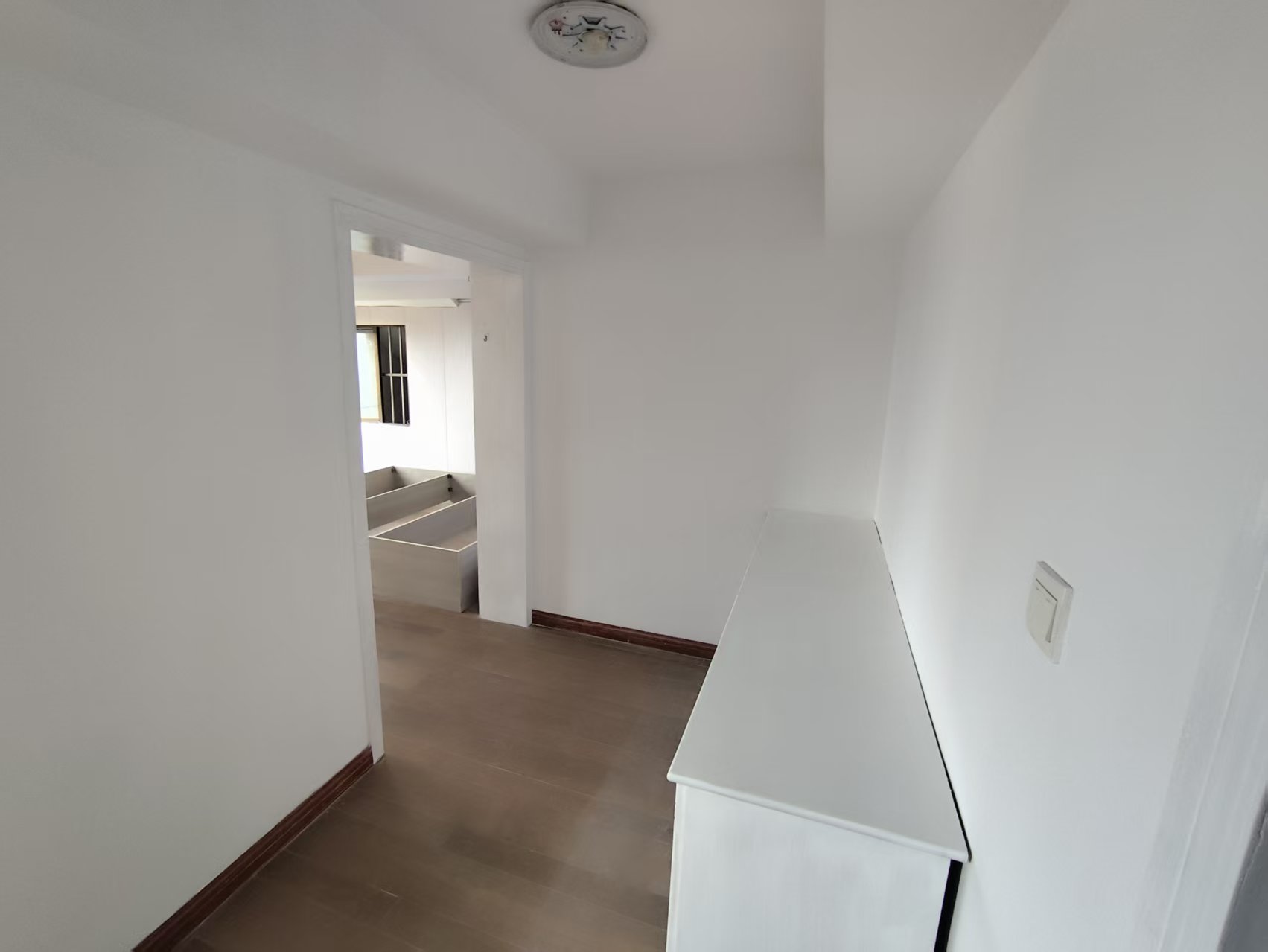 奥特莱斯 2室2厅1卫 100m&sup2;