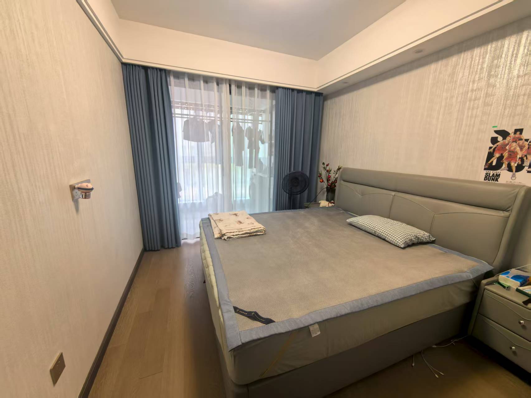 卓越万科新都会 4室2厅2卫 144m&sup2;