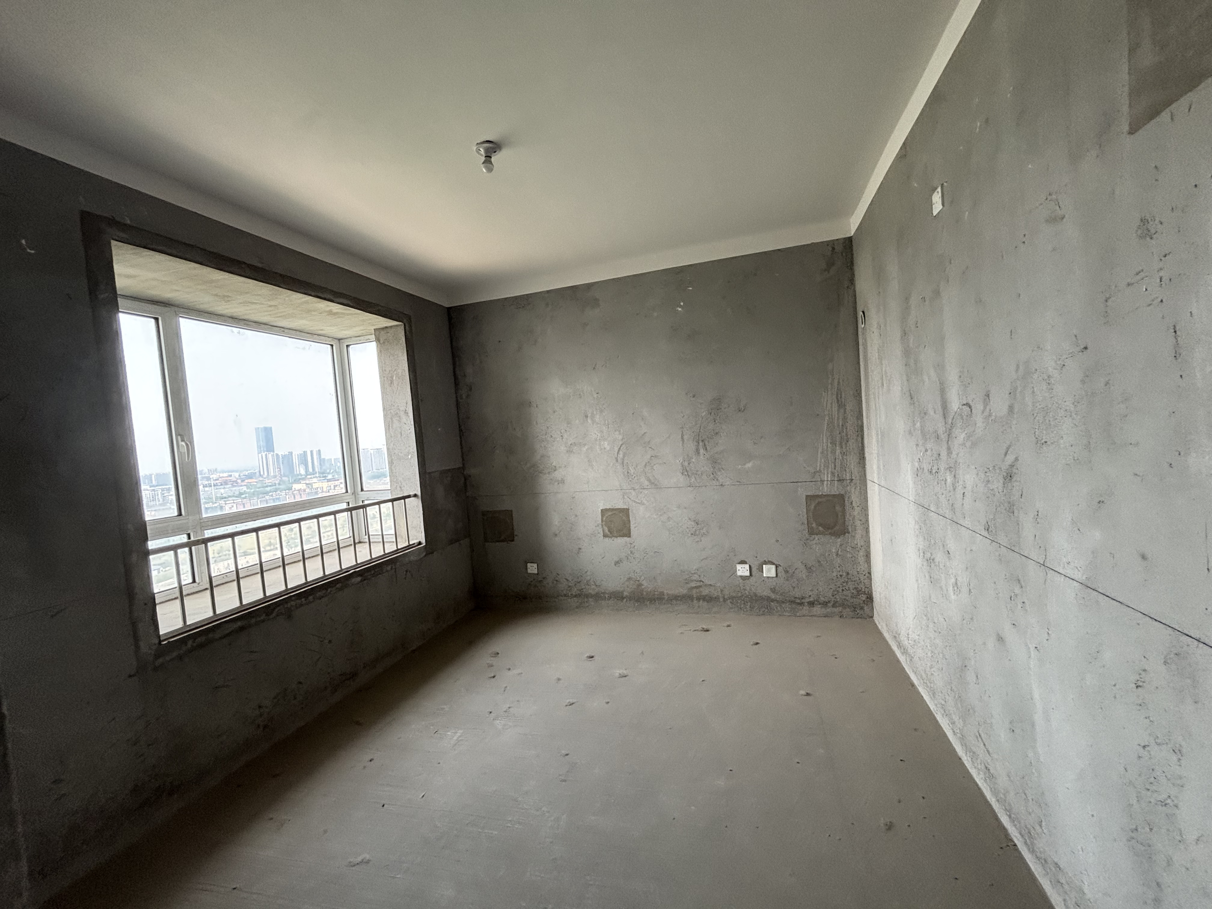 富都豪园 3室2厅2卫 168m&sup2;