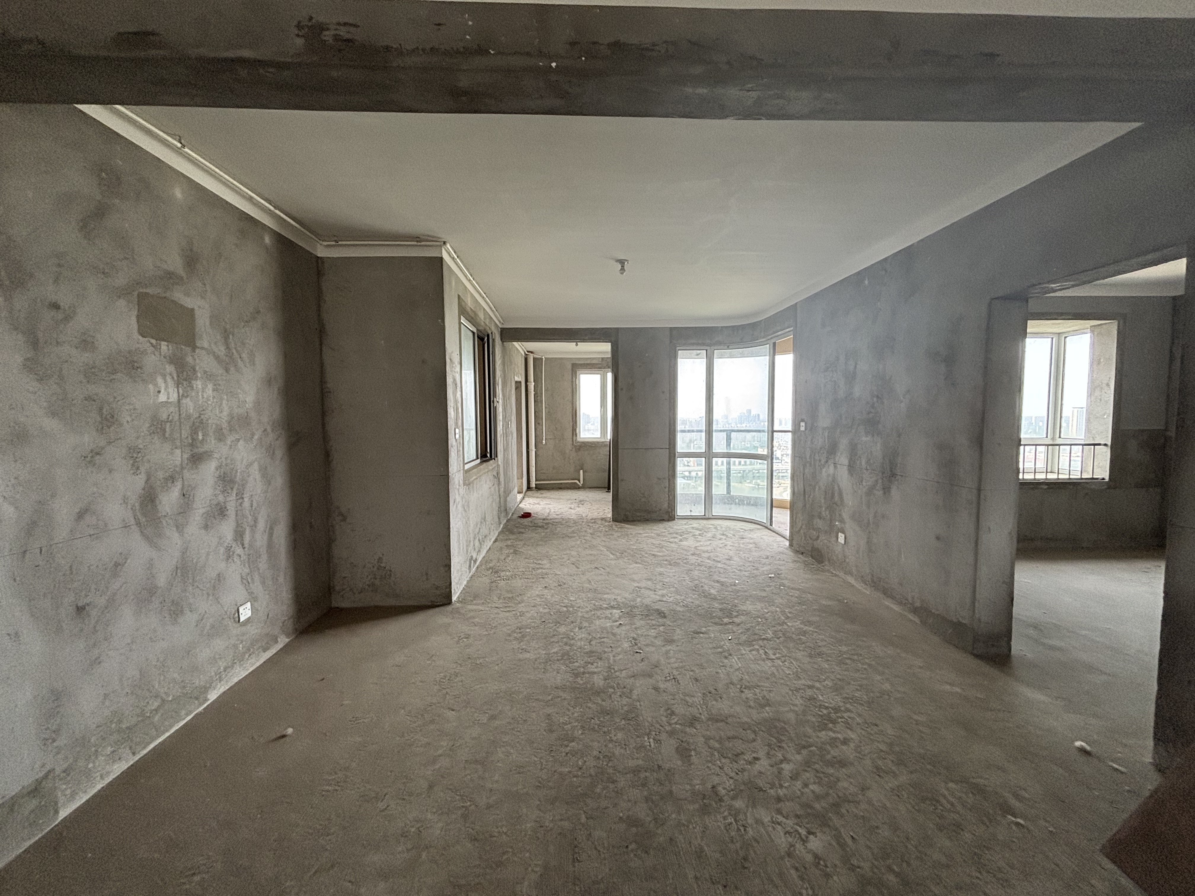 富都豪园 3室2厅2卫 168m&sup2;