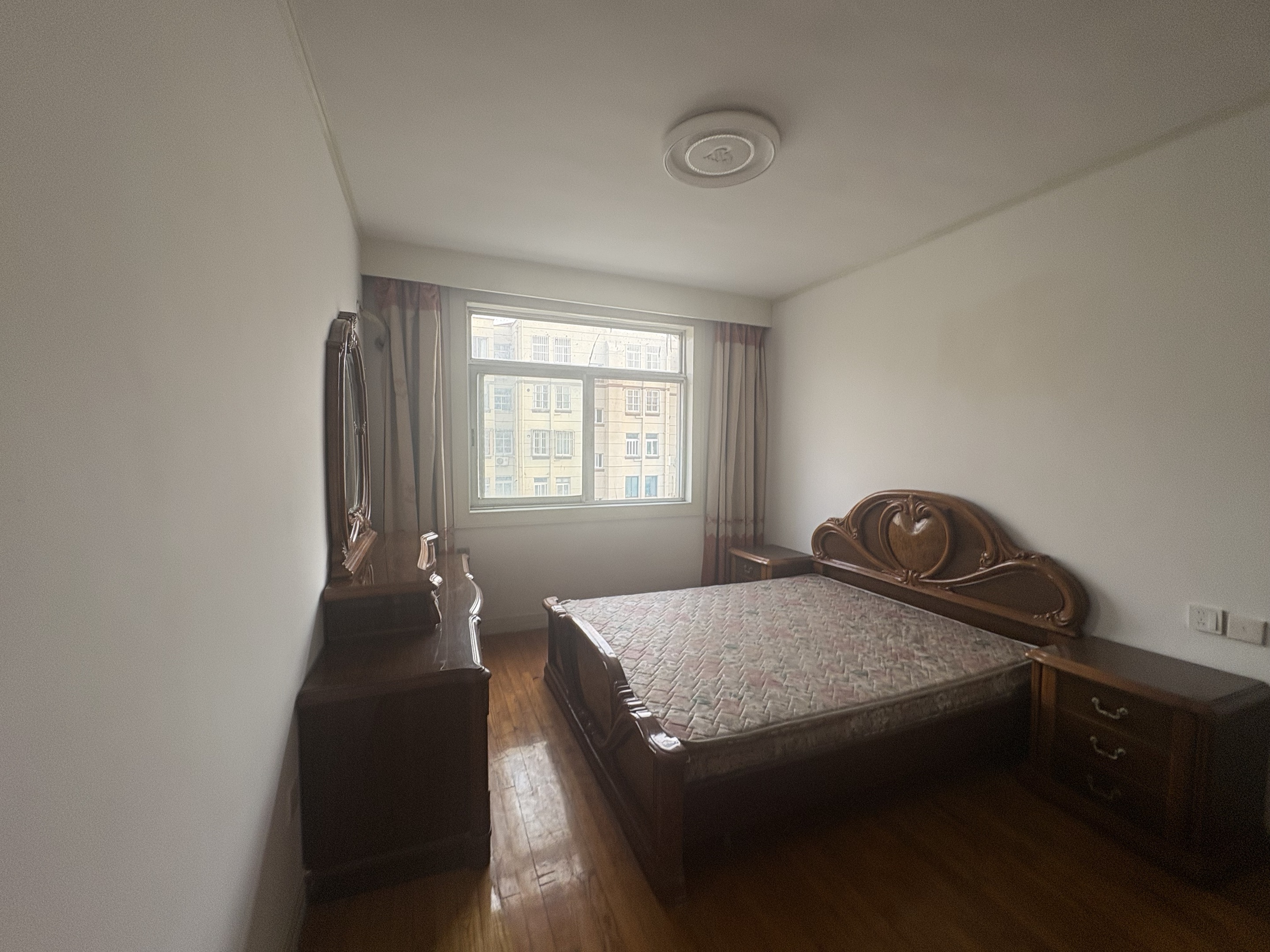 文峰新村 2室1厅1卫 76.00m&sup2;