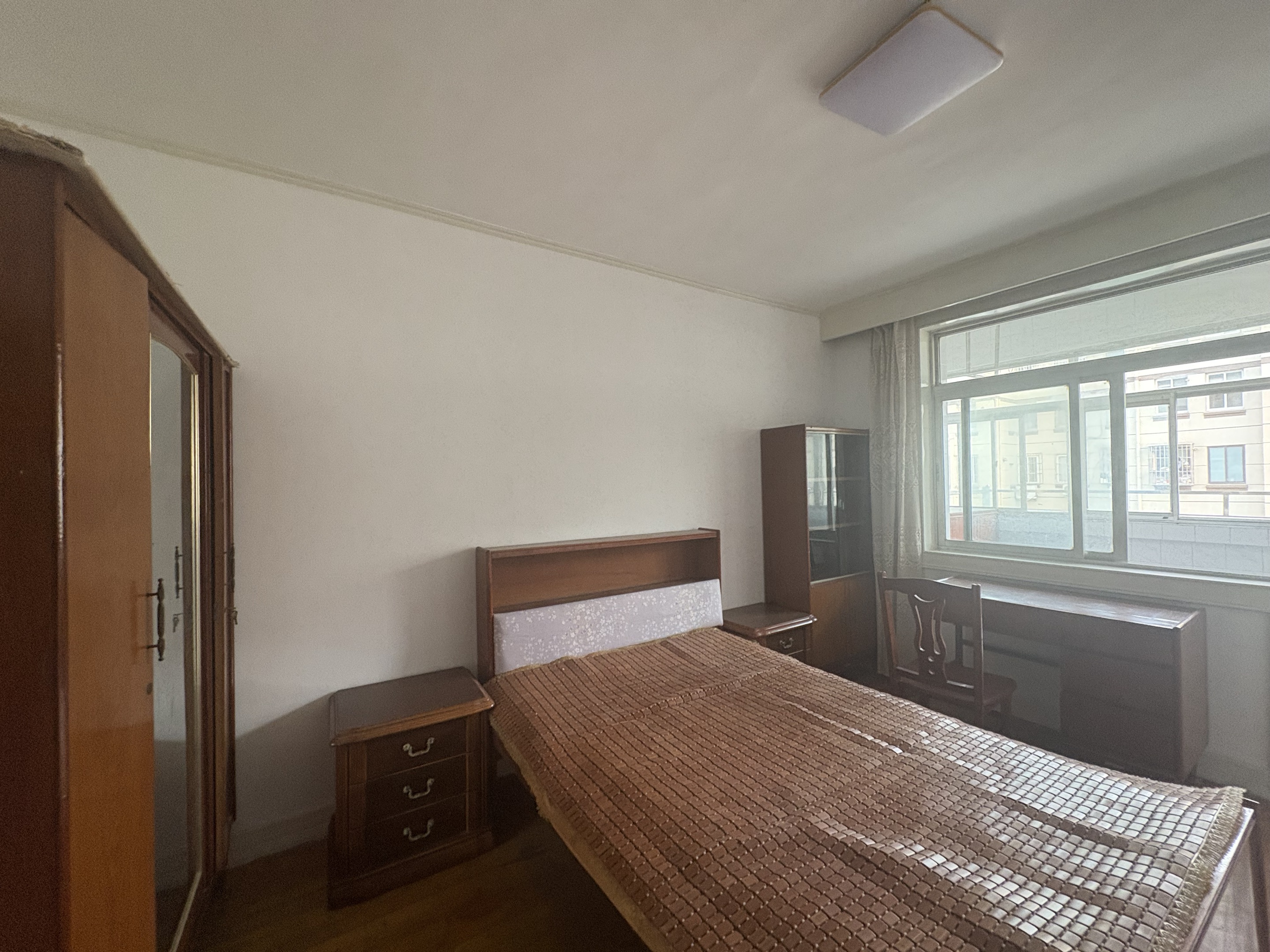 文峰新村 2室1厅1卫 76.00m&sup2;
