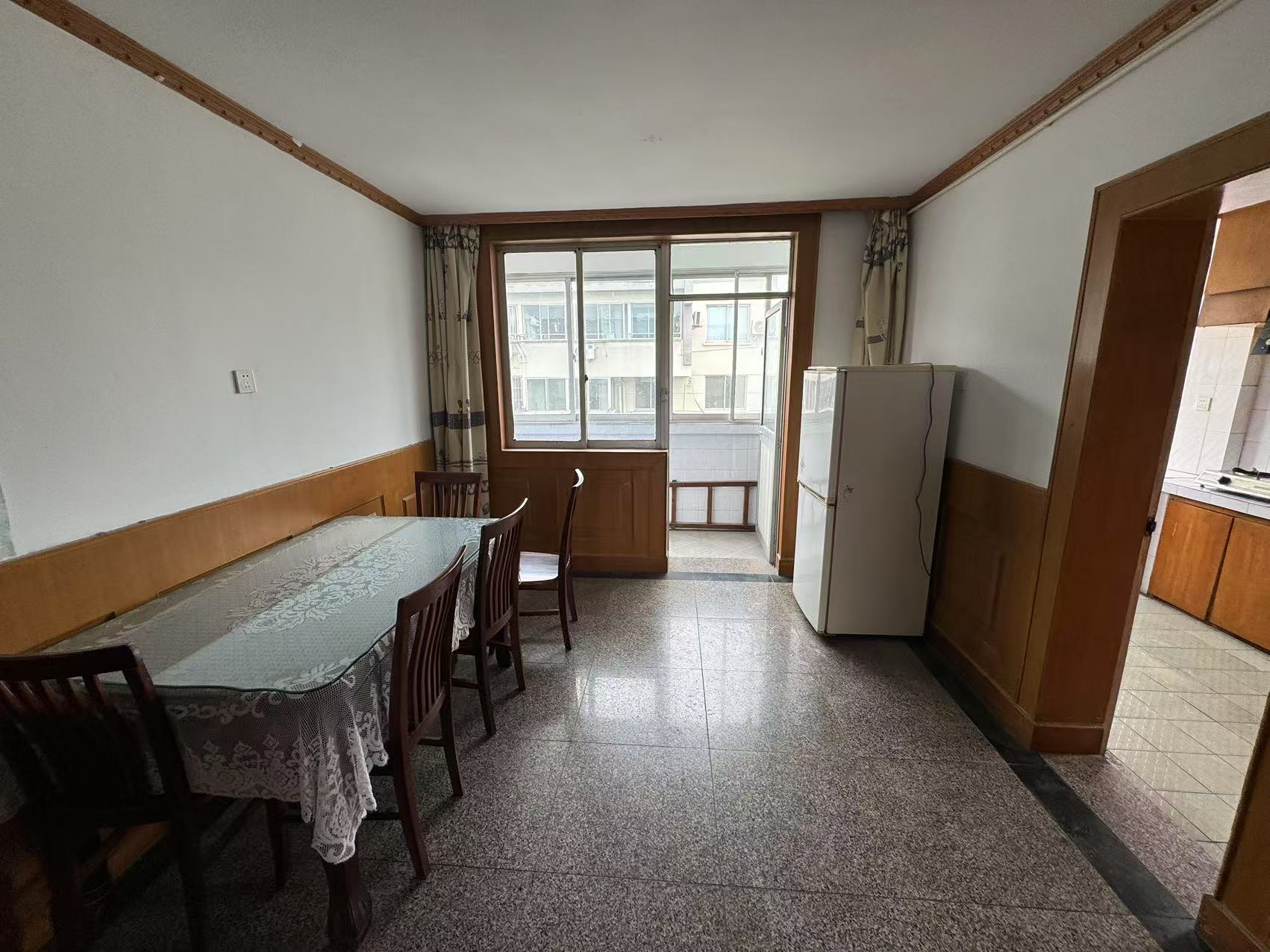 北濠桥东村 2室1厅1卫 76m&sup2;