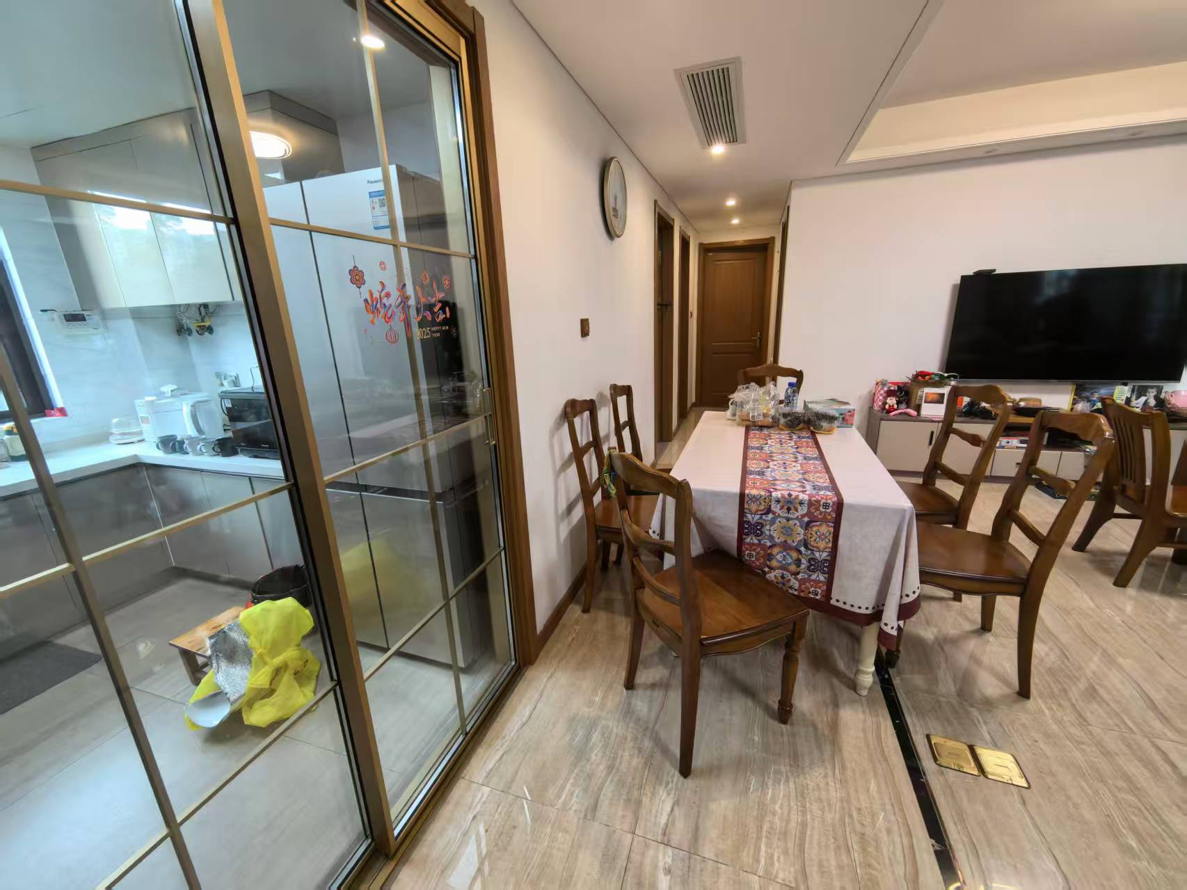 佳期漫 5室2厅2卫 141.65m&sup2;