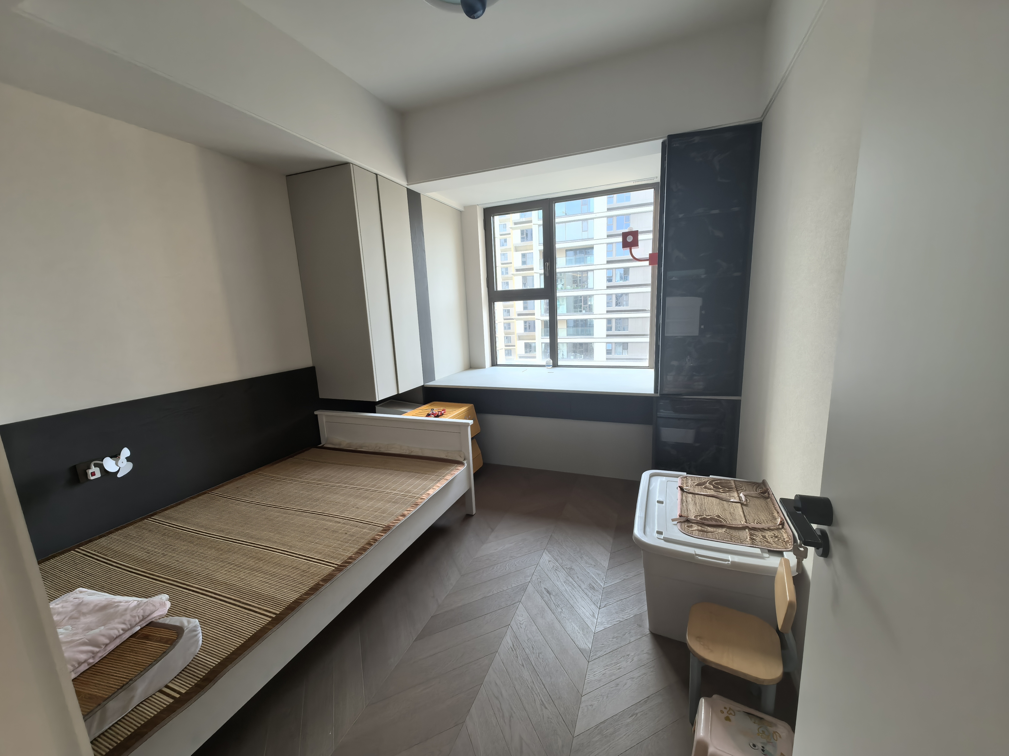 万科&middot;揽境(揽境花苑) 4室2厅2卫 189.56m&sup2;