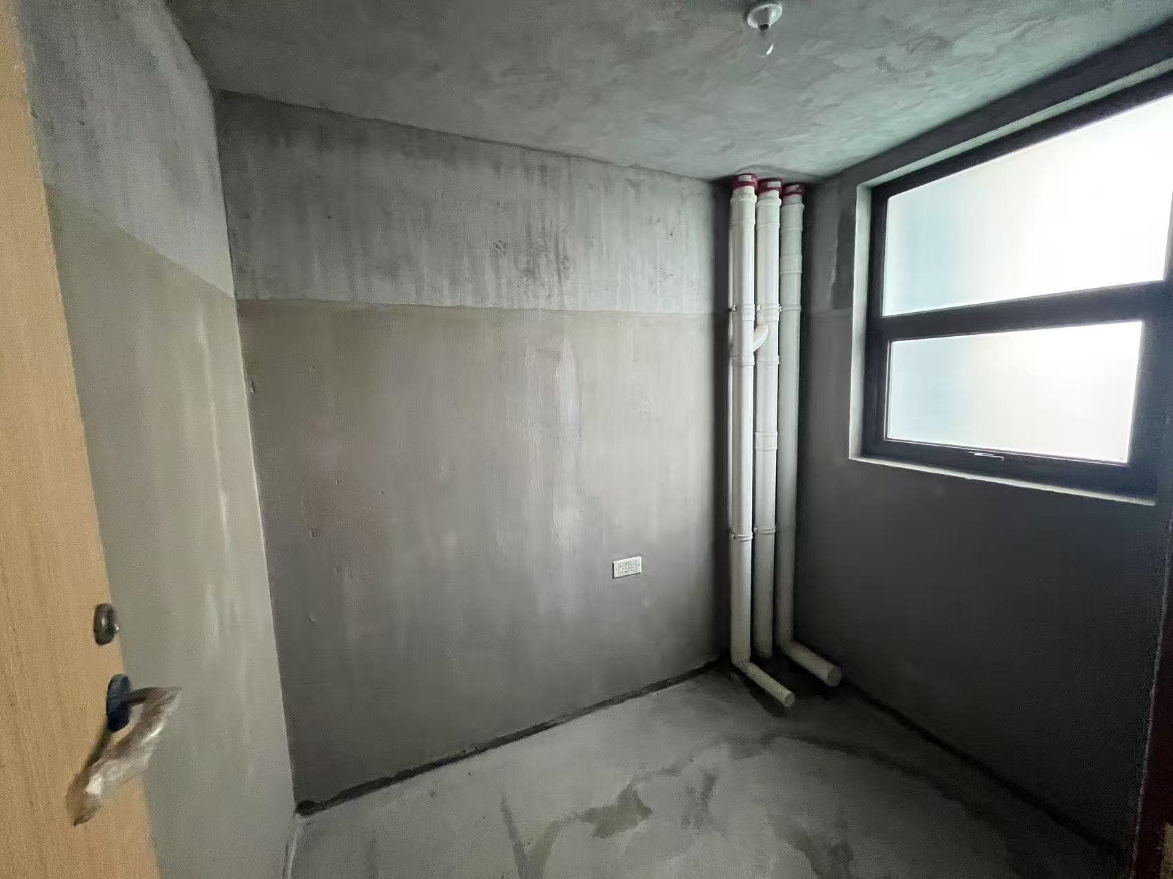 新瑞文化翡翠园 4室2厅2卫 174m&sup2;