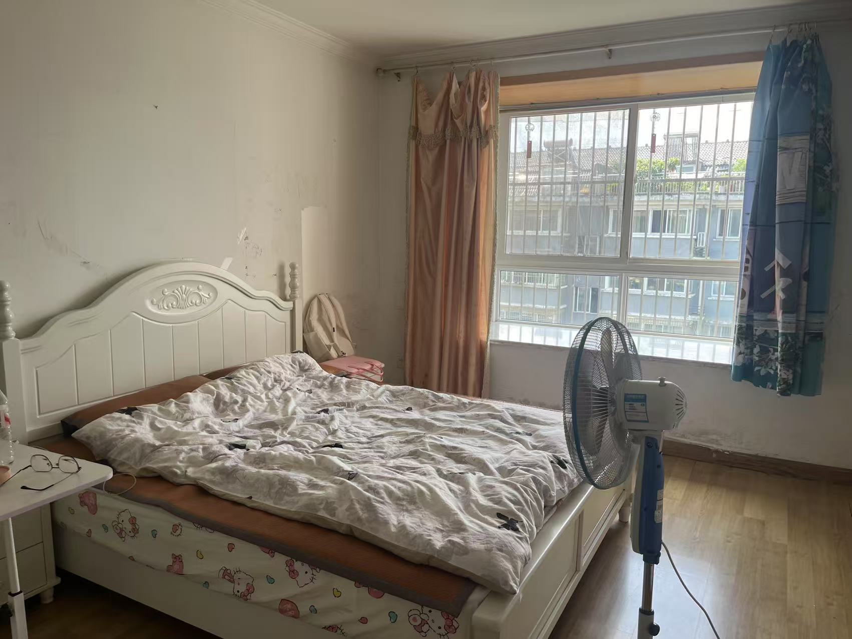 盛和永兴花苑 3室2厅2卫 139.68m&sup2;