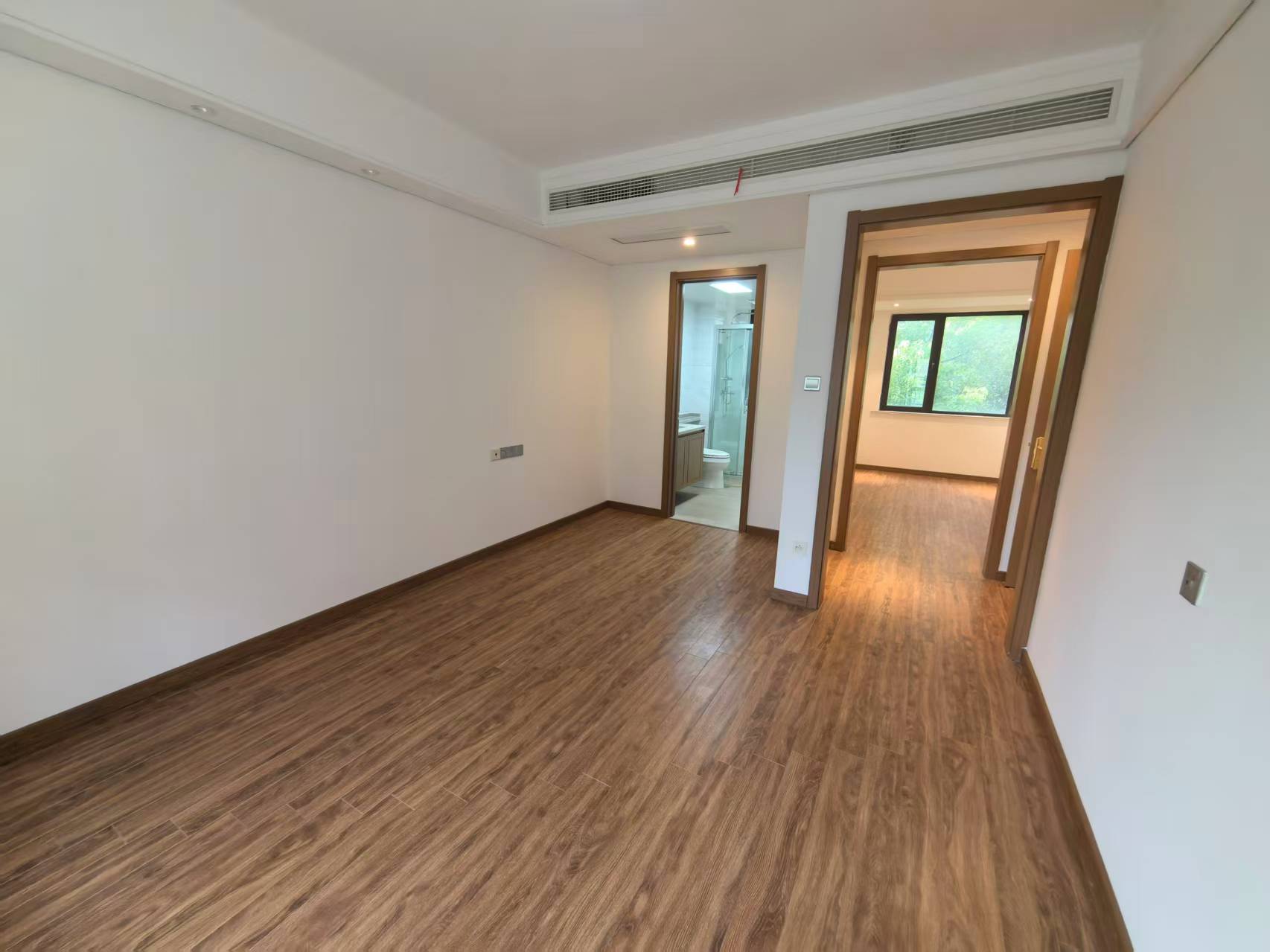 佳期漫 5室2厅2卫 145m&sup2;