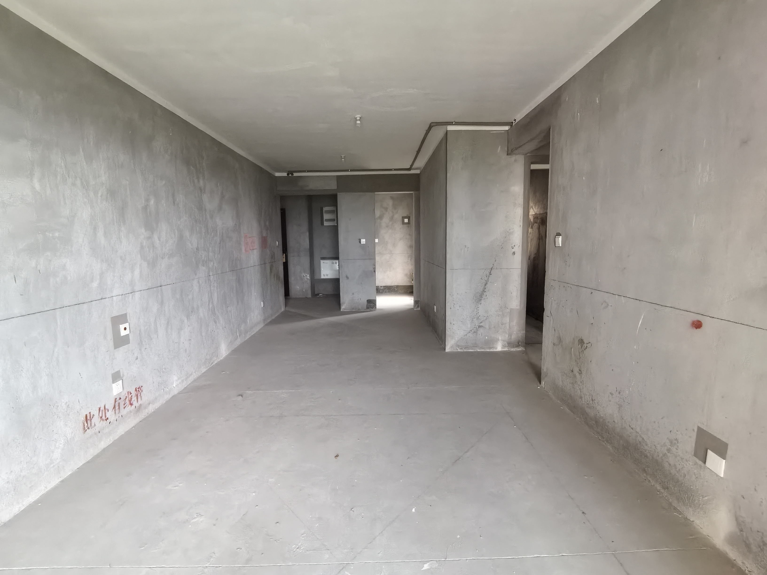 观澜台 3室2厅2卫 120m²