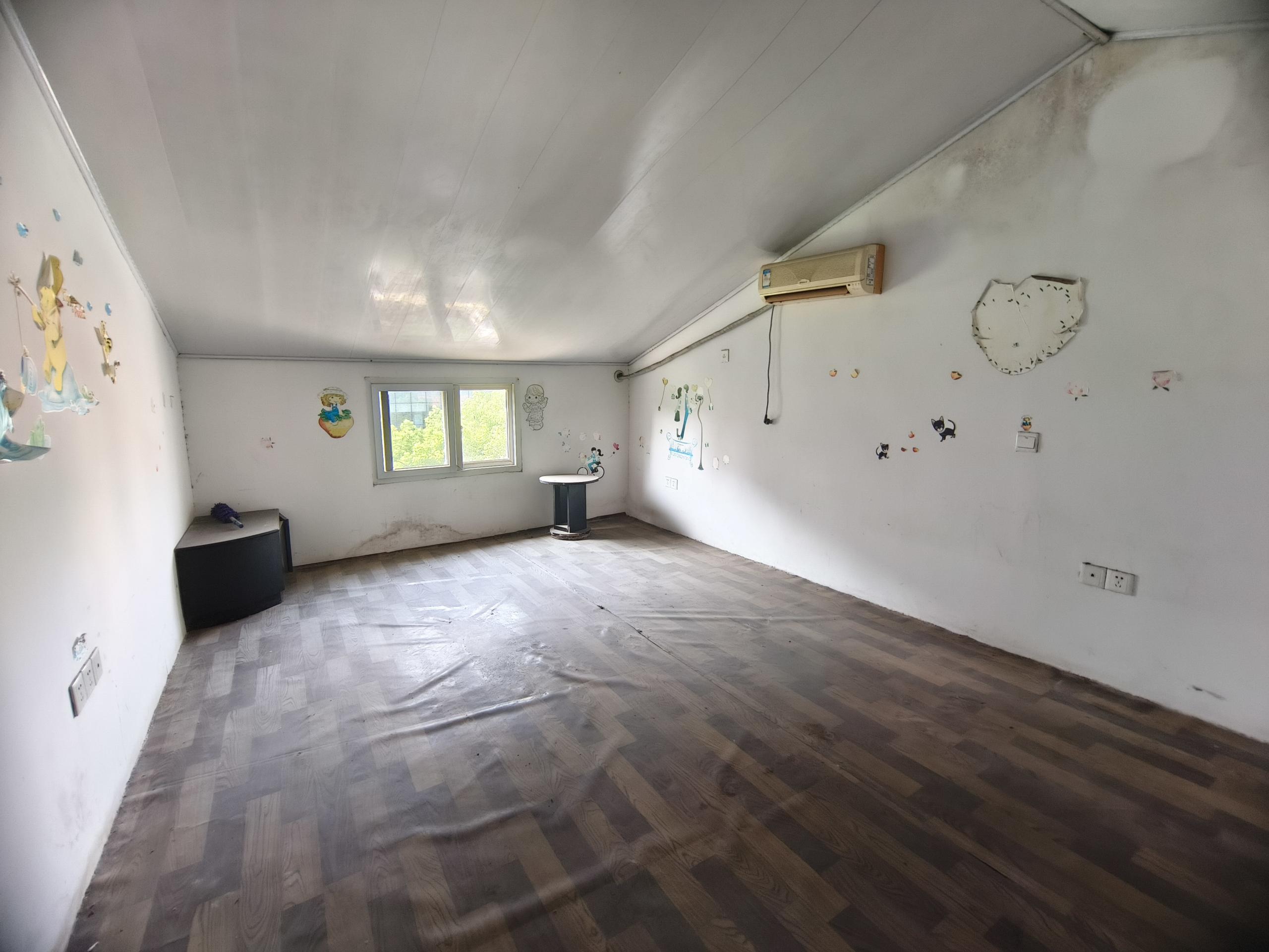 南园路19号大院 2室1厅1卫 54m&sup2;