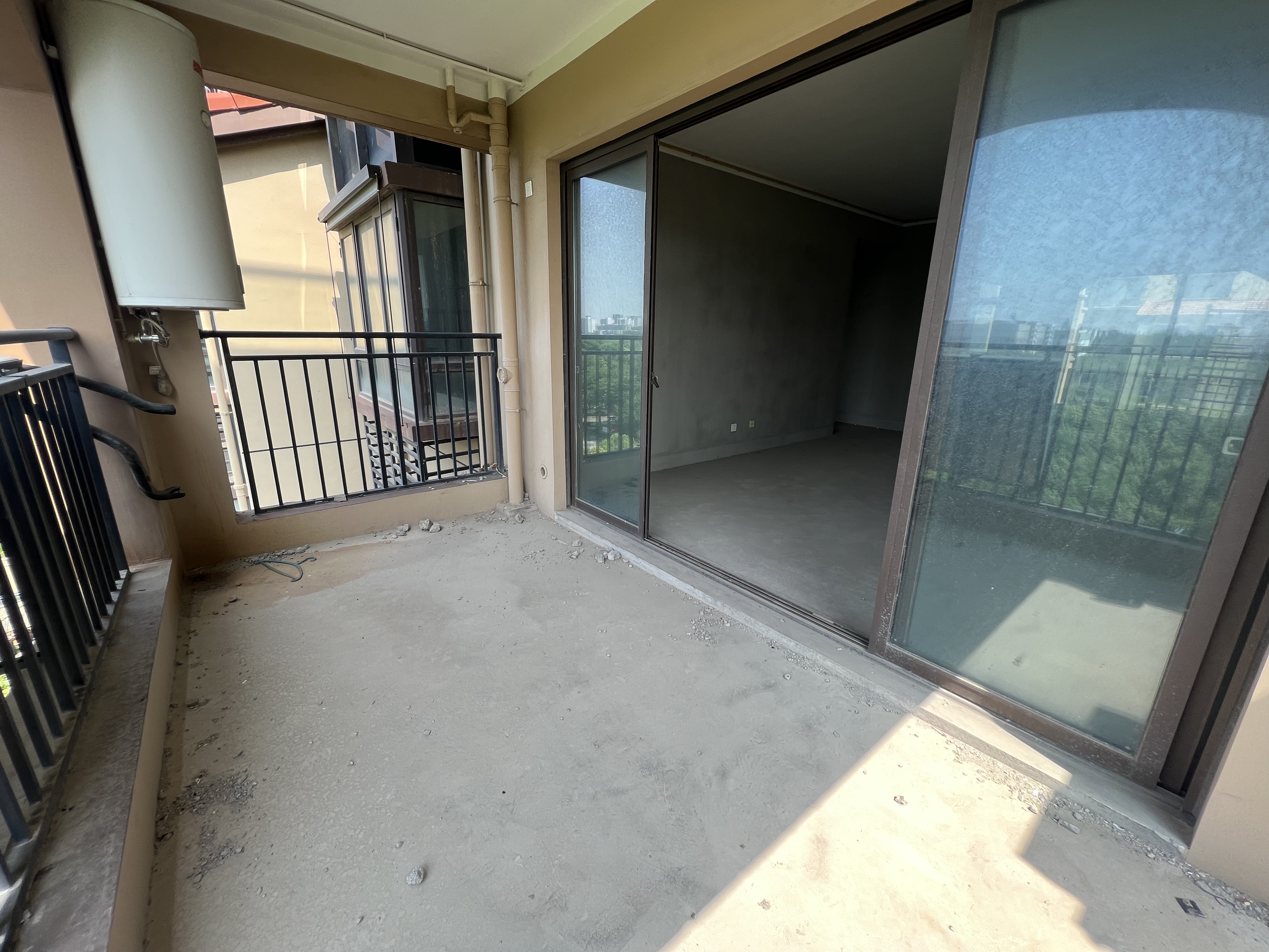 华强城 4室2厅2卫 158.00m&sup2;
