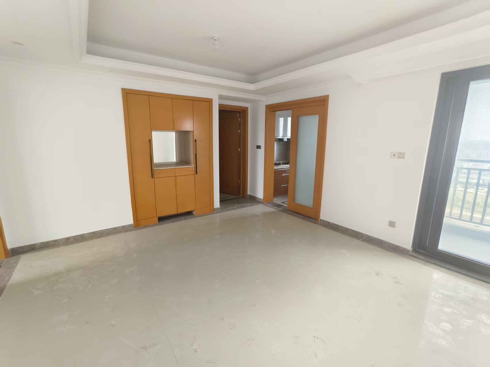 富力院士廷 4室2厅2卫 136m²