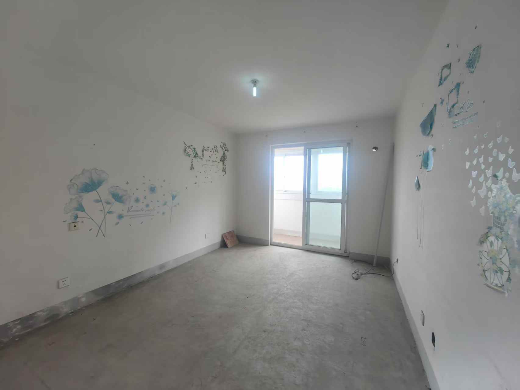 紫东花苑 3室2厅2卫 127.16m&sup2;