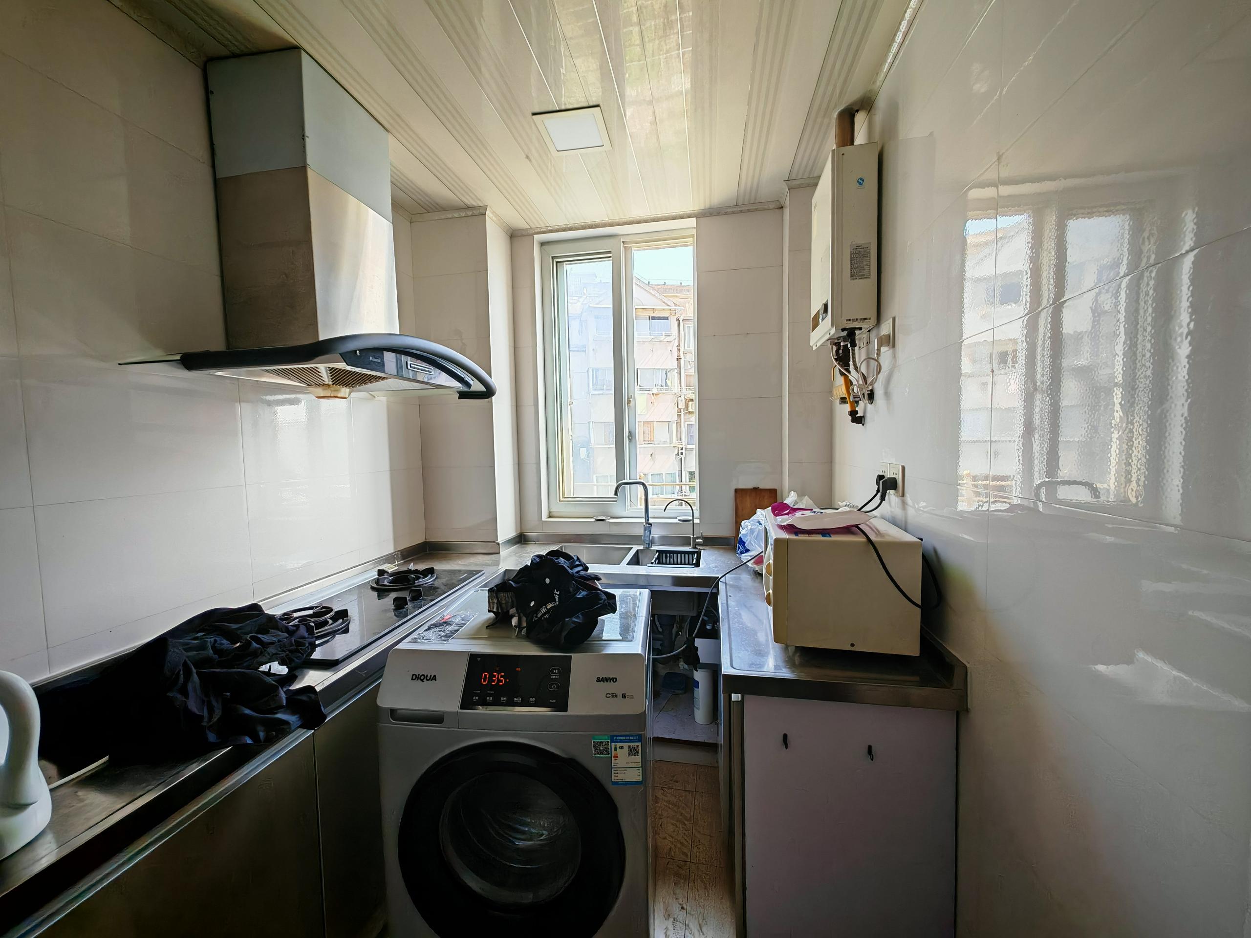 德民花苑东区 3室1厅1卫 111m&sup2;