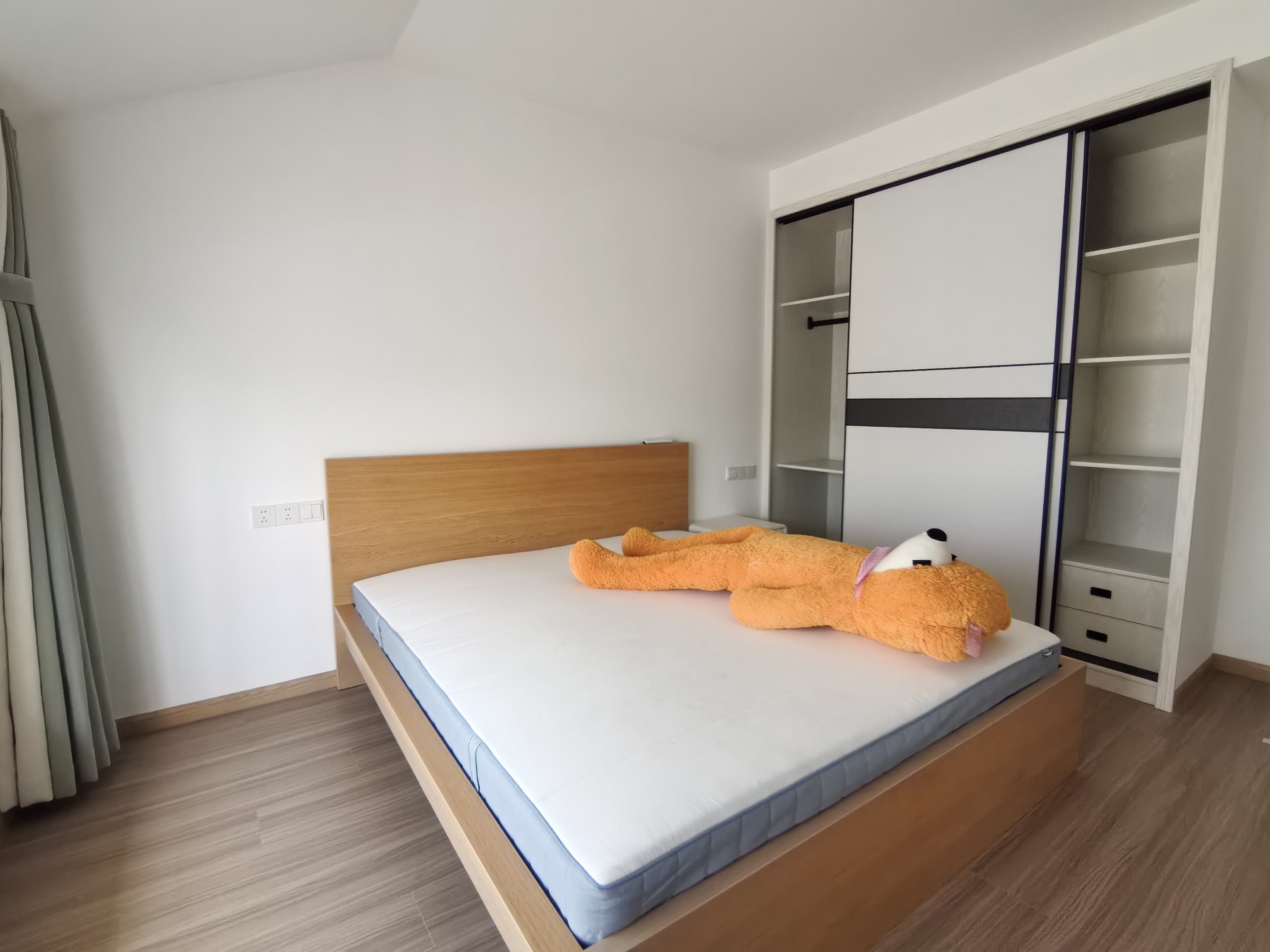 永和花苑 3室2厅1卫 154.01m&sup2;