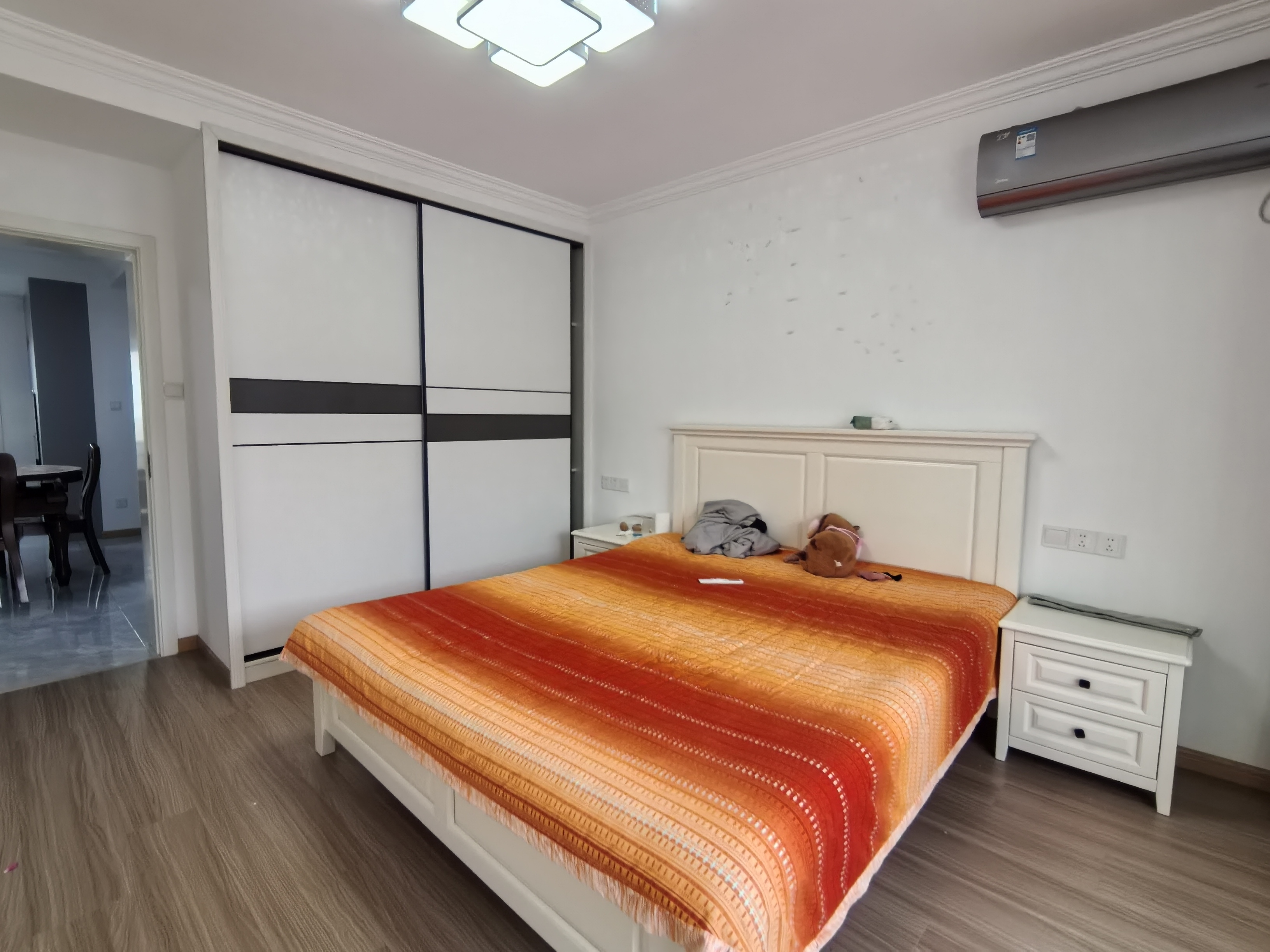 永和花苑 3室2厅1卫 154.01m&sup2;