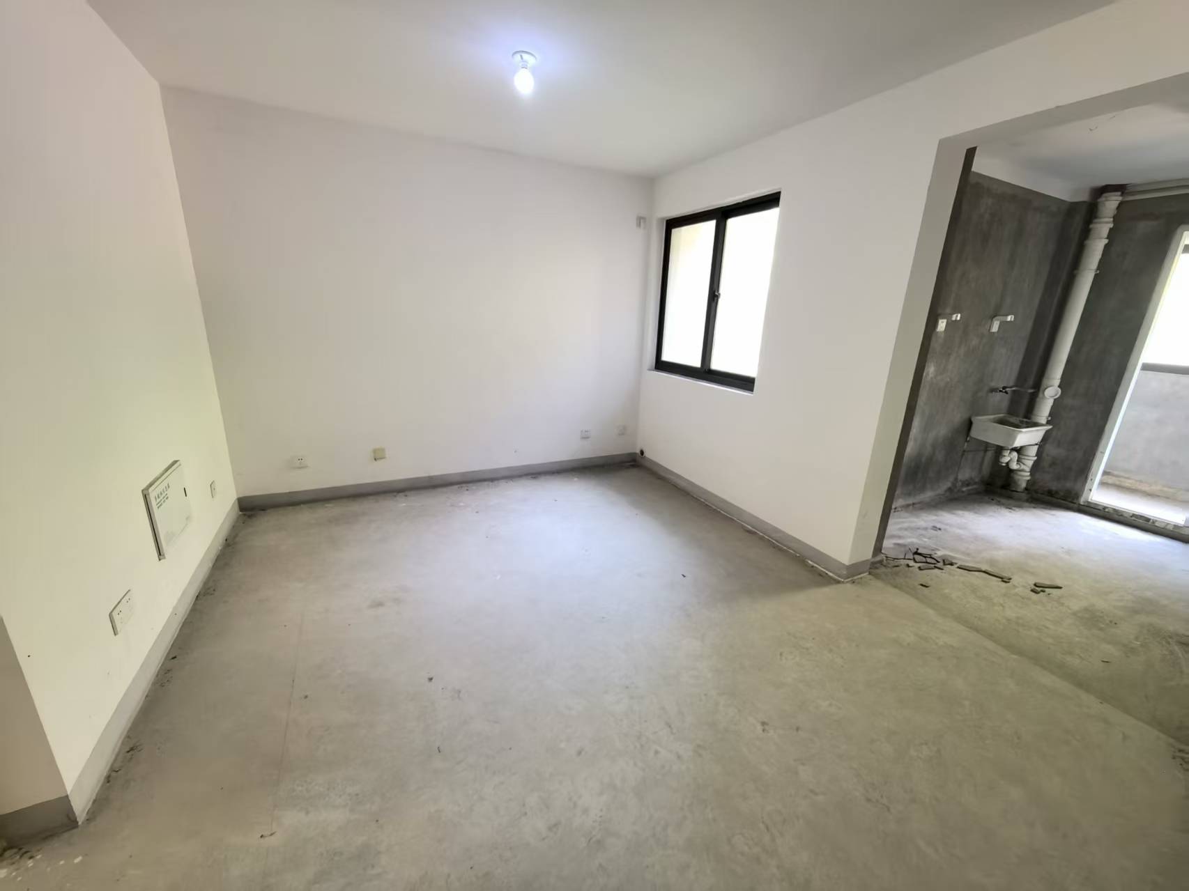 新城新苑 2室1厅1卫 84.16m&sup2;