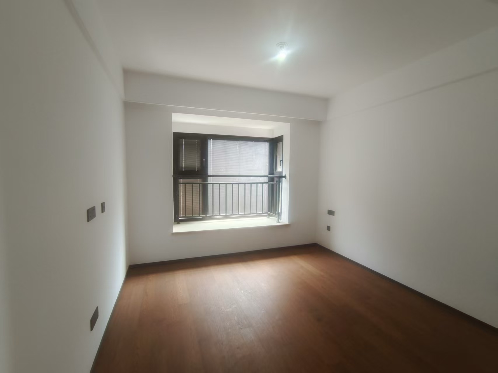 春风南岸西园 3室2厅2卫 123m&sup2;