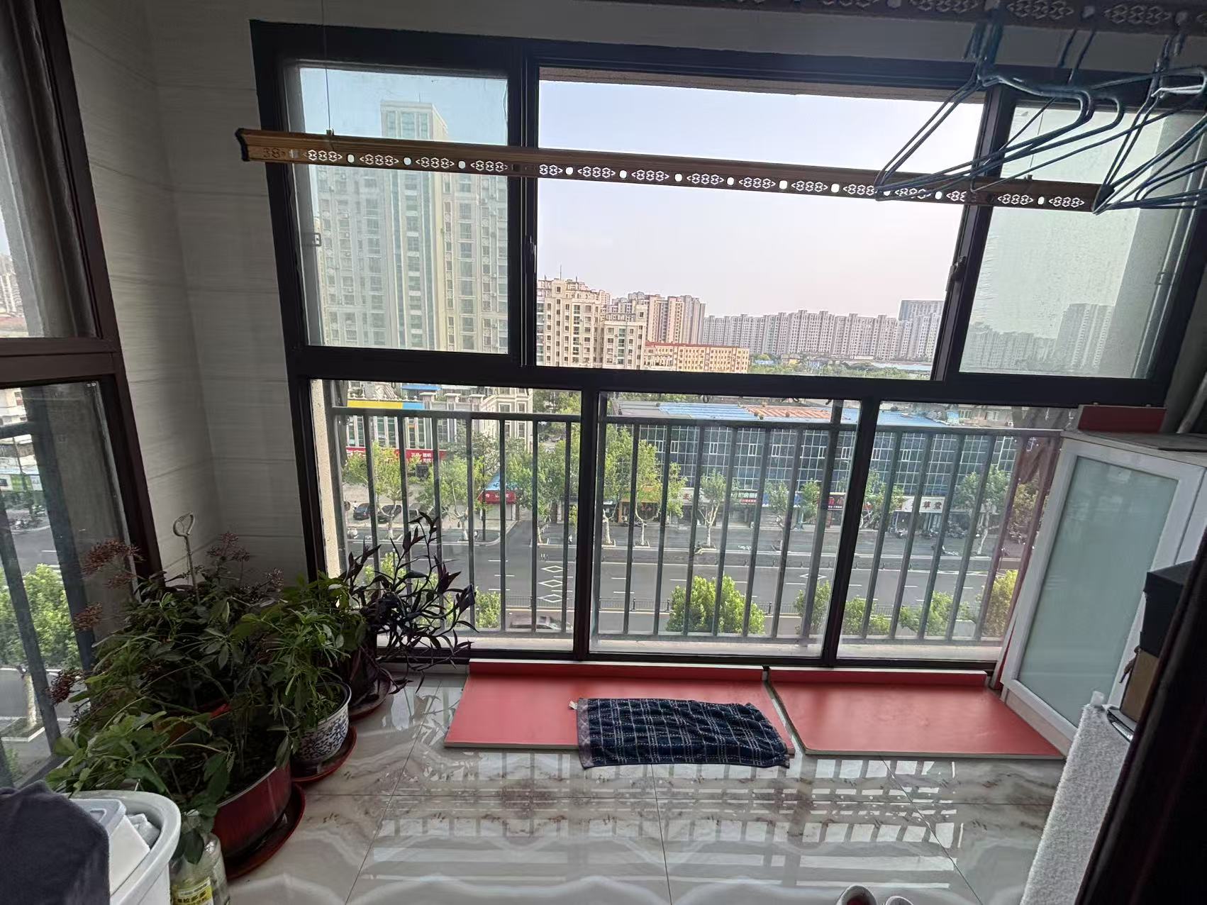 汇富花苑 3室2厅1卫 157.00m&sup2;