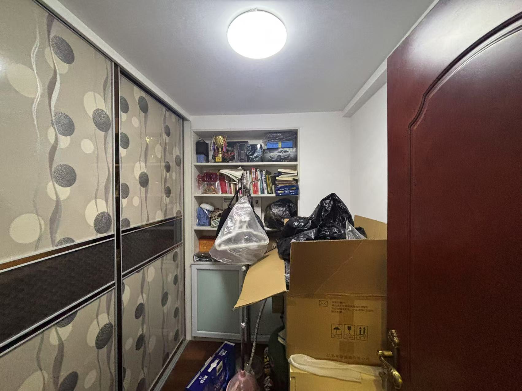 汇富花苑 3室2厅1卫 157.00m&sup2;