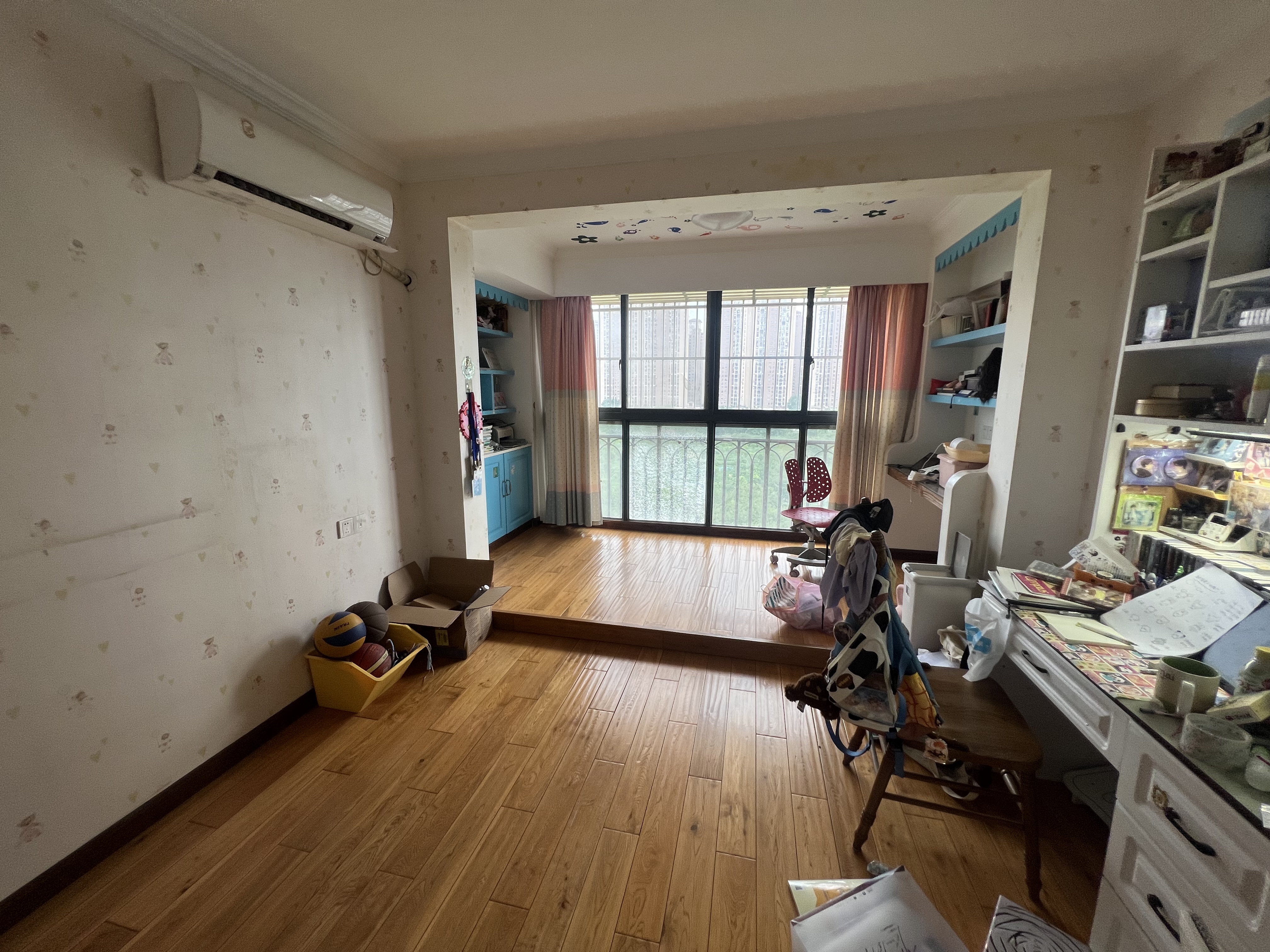 友谊嘉御龙庭 3室2厅2卫 176.67m&sup2;