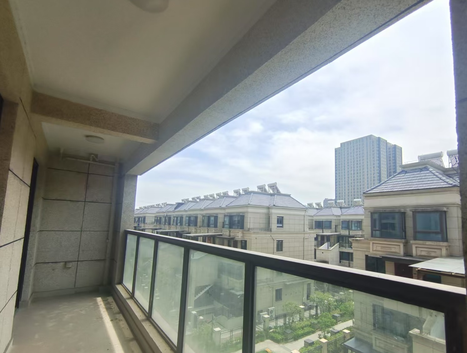 中南熙悦(南通经济技术开发区) 2室2厅1卫 122.00m&sup2;